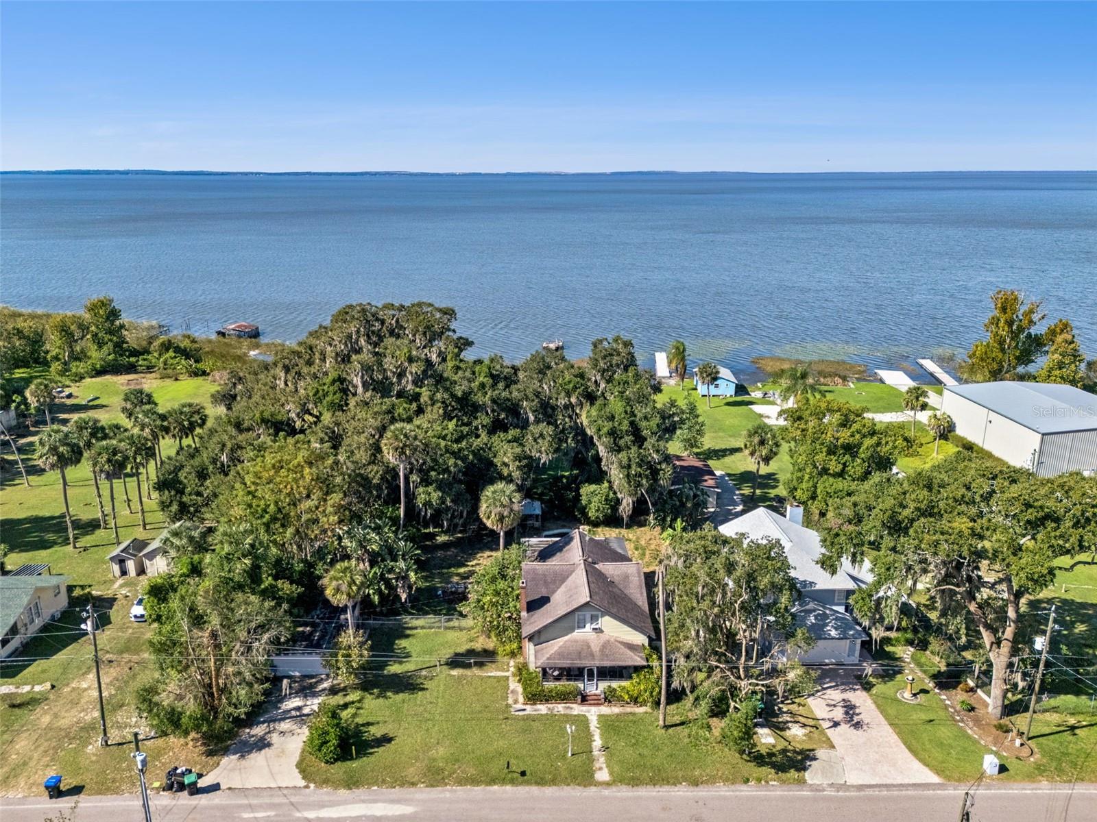 3828 Walker Road, FL