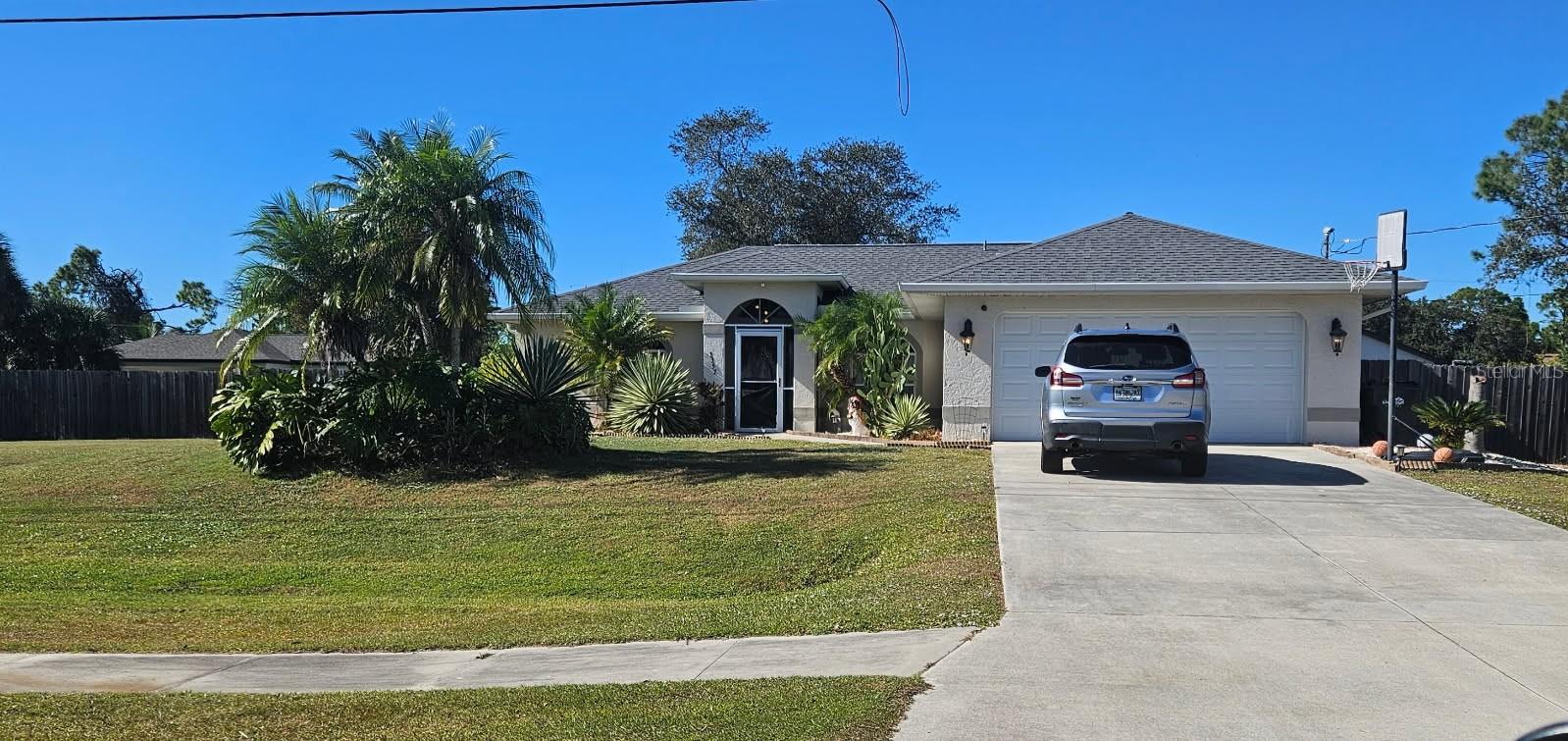 3357 N Chamberlain Blvd, FL