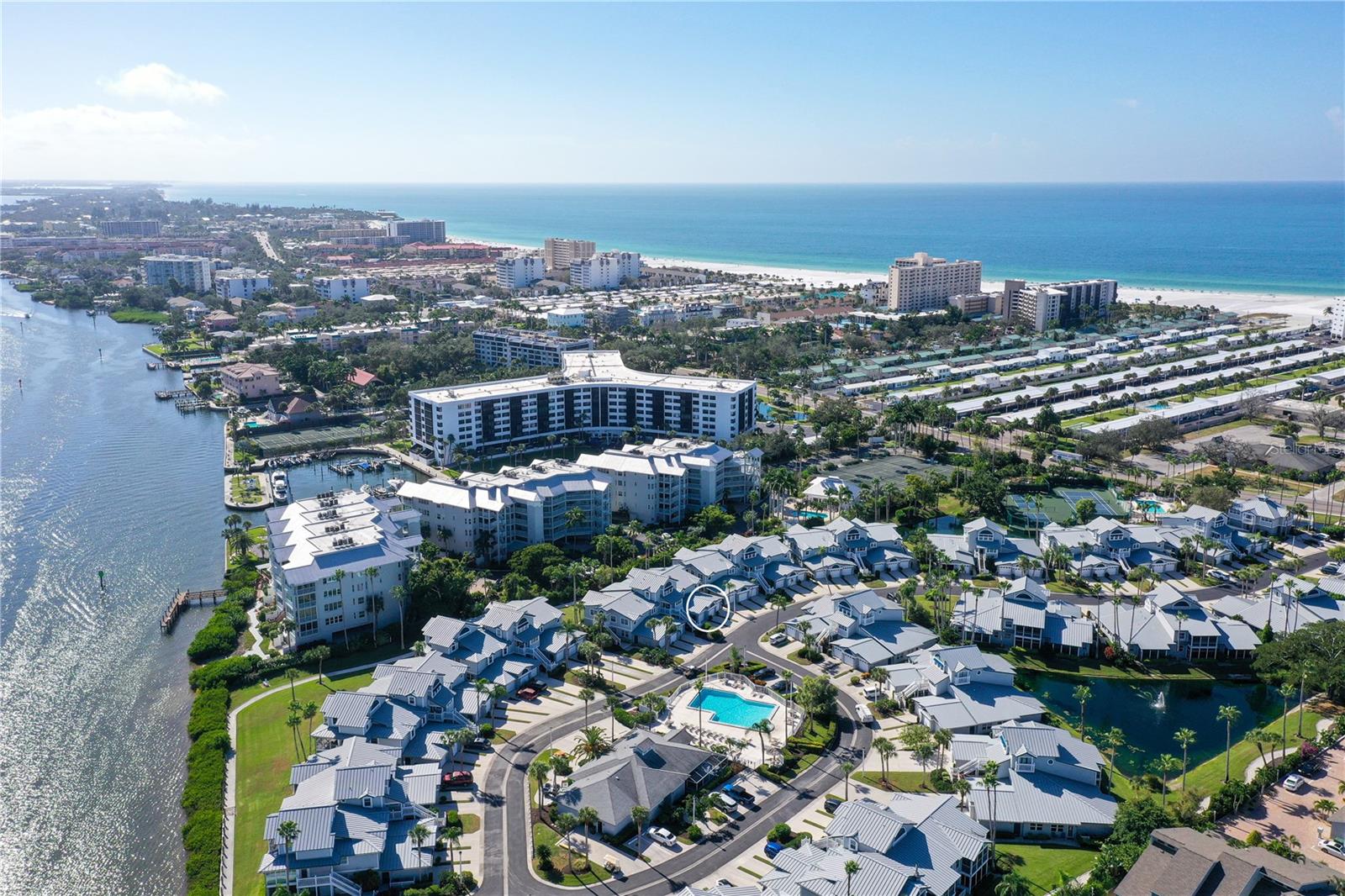 1328 Siesta Bayside Drive, FL