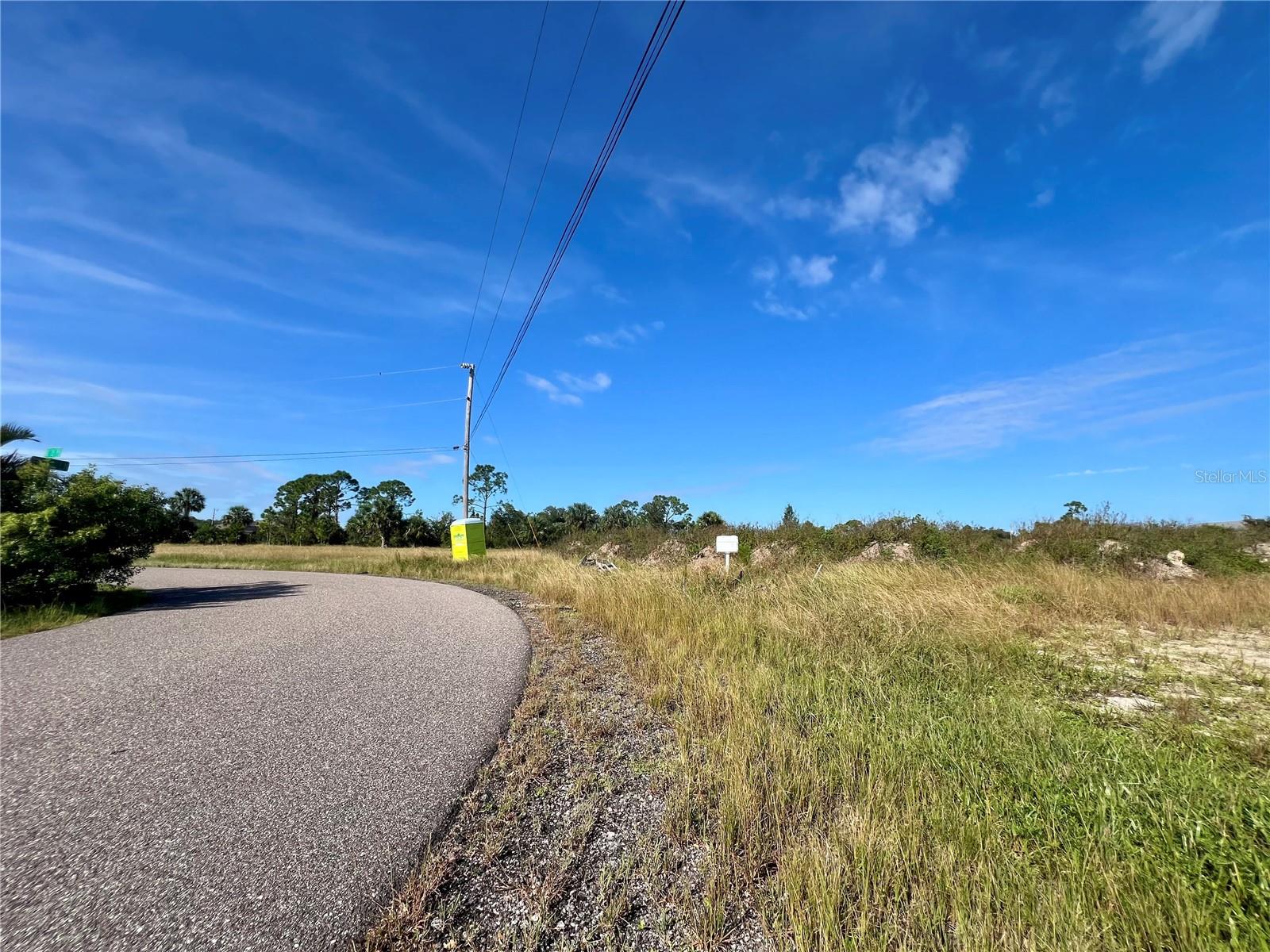 1515 32nd Lane, FL