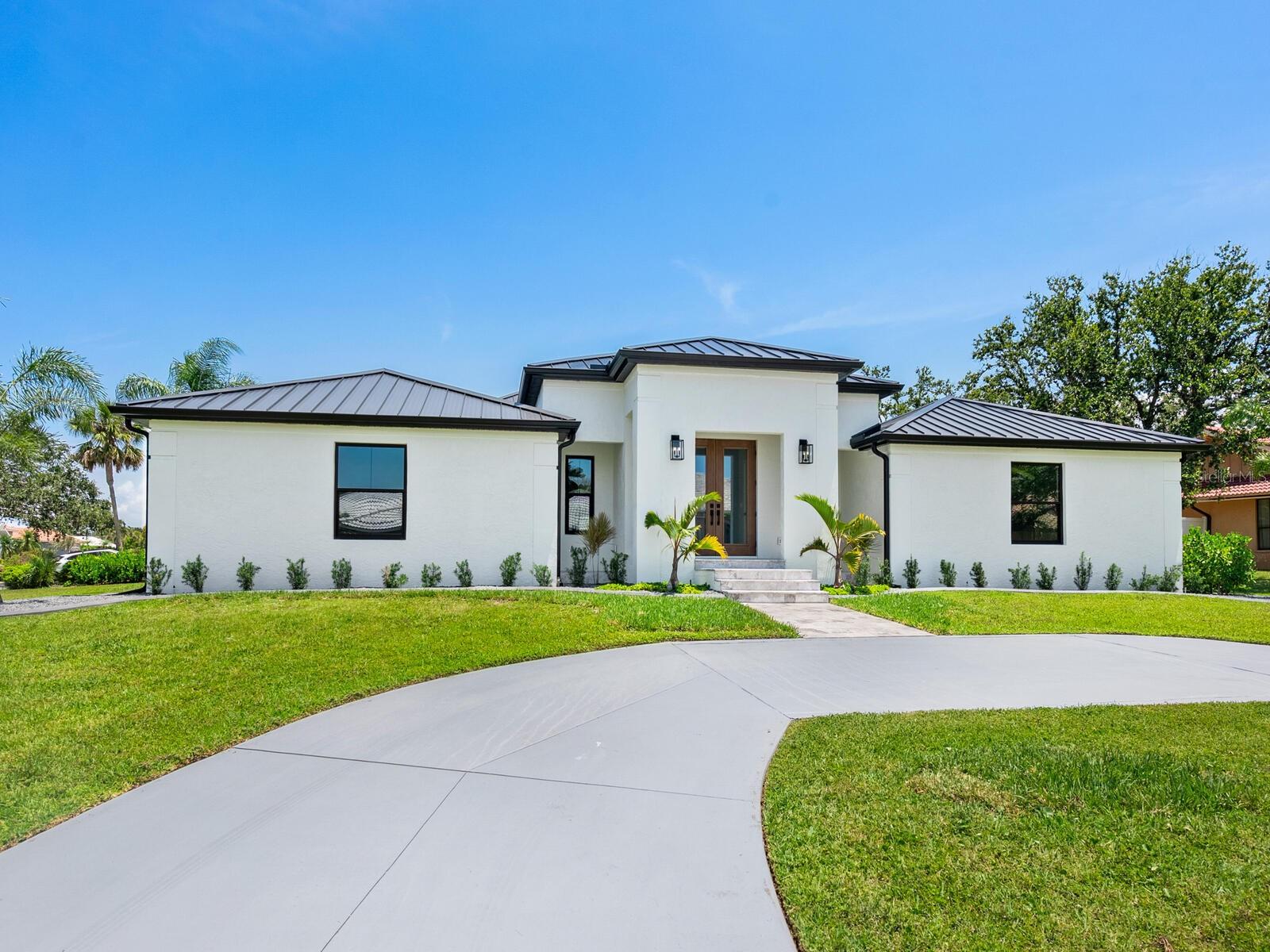 180 Lookout Point Drive, FL