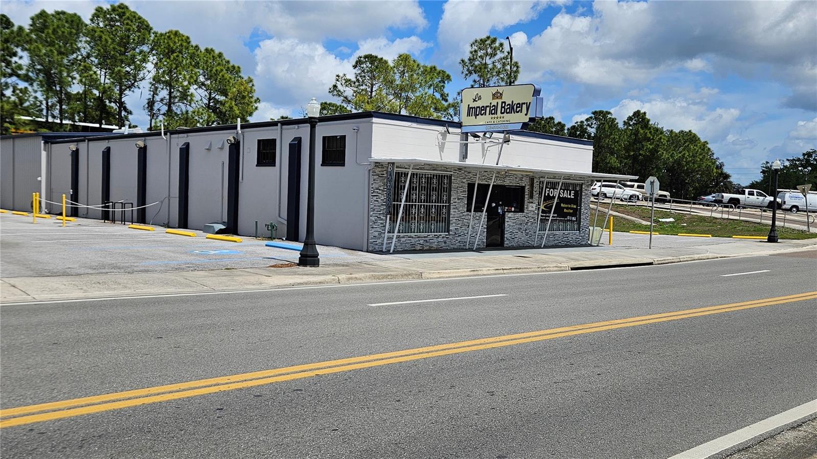 830 Main Street, FL