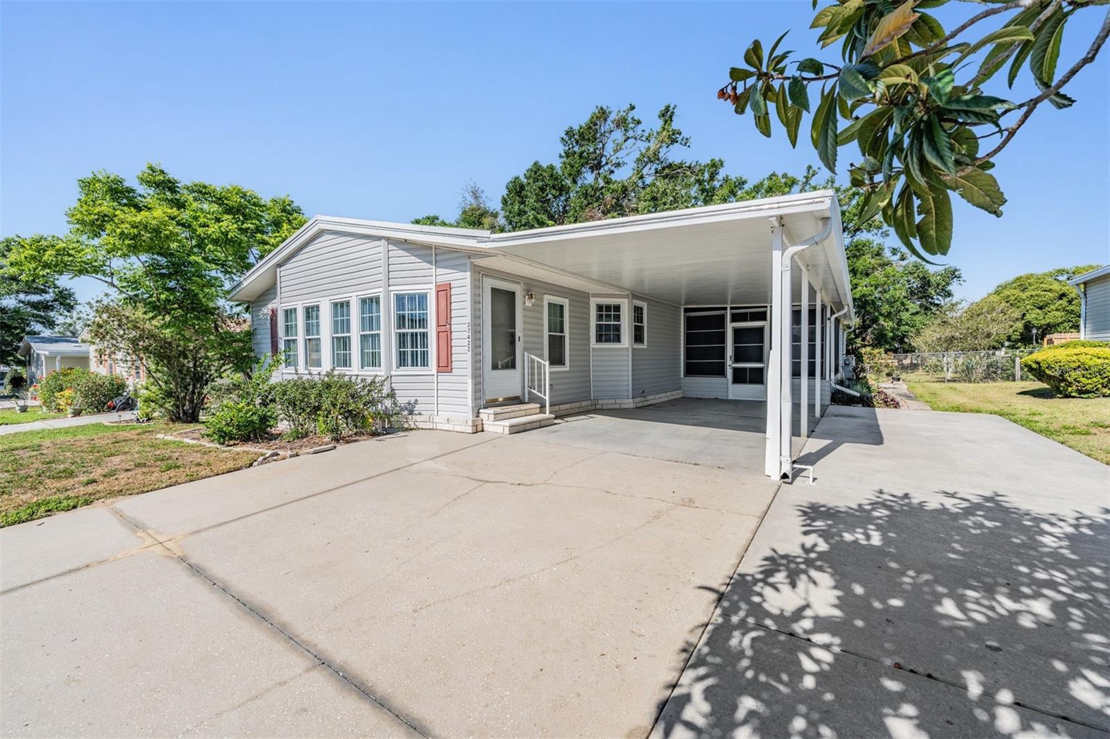 37422 Neukom Avenue, FL