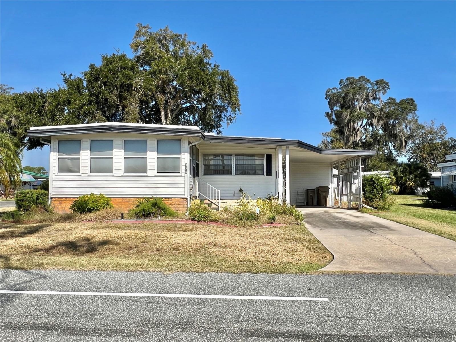 326 Hawthorne Blvd, FL
