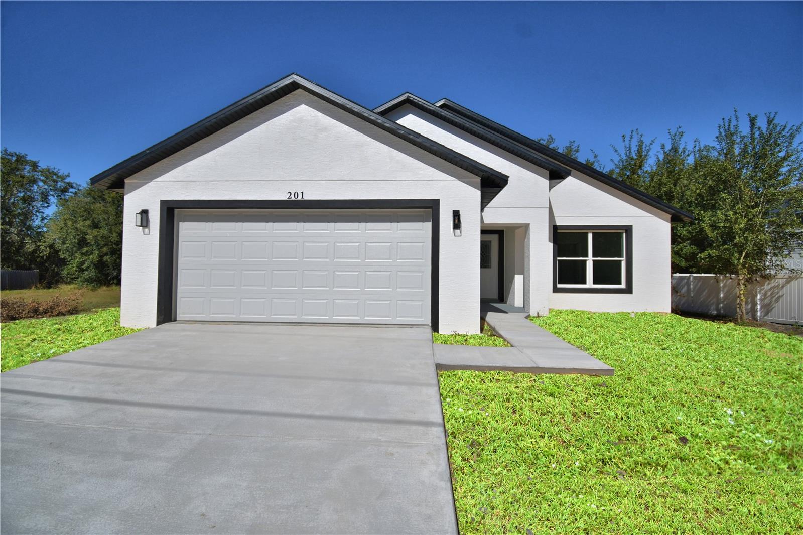 201 Starling Ct, FL