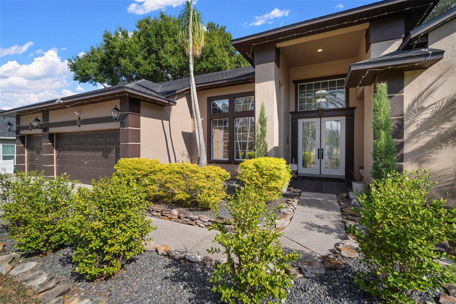 424 Summit Chase Drive, FL