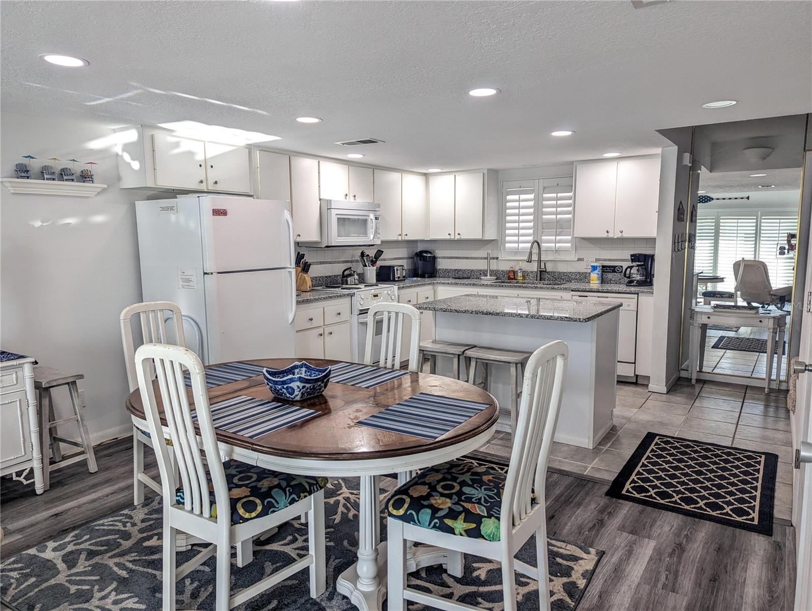 815 Ocean Shore Boulevard, FL