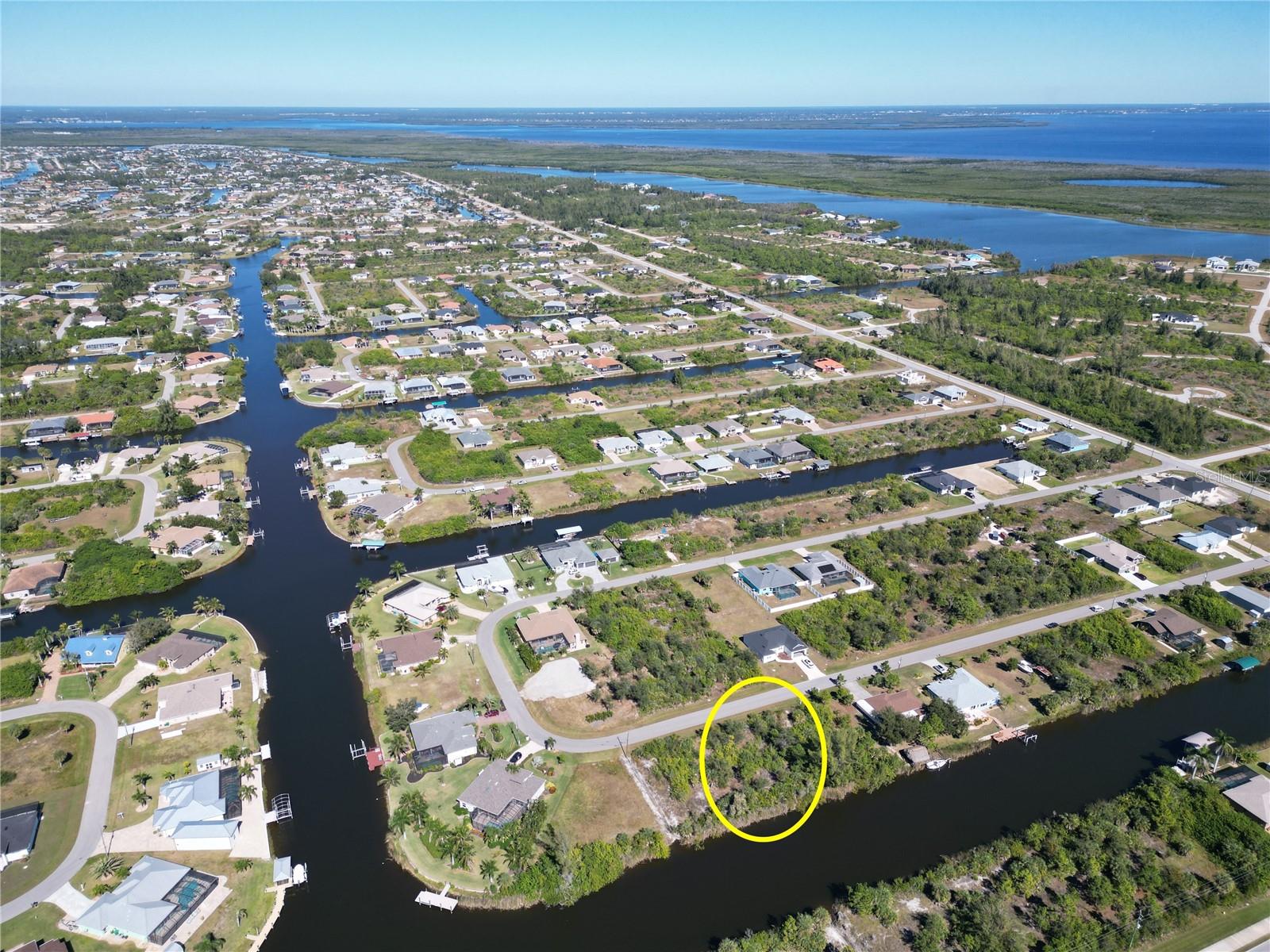 15706 Stuart Circle, FL
