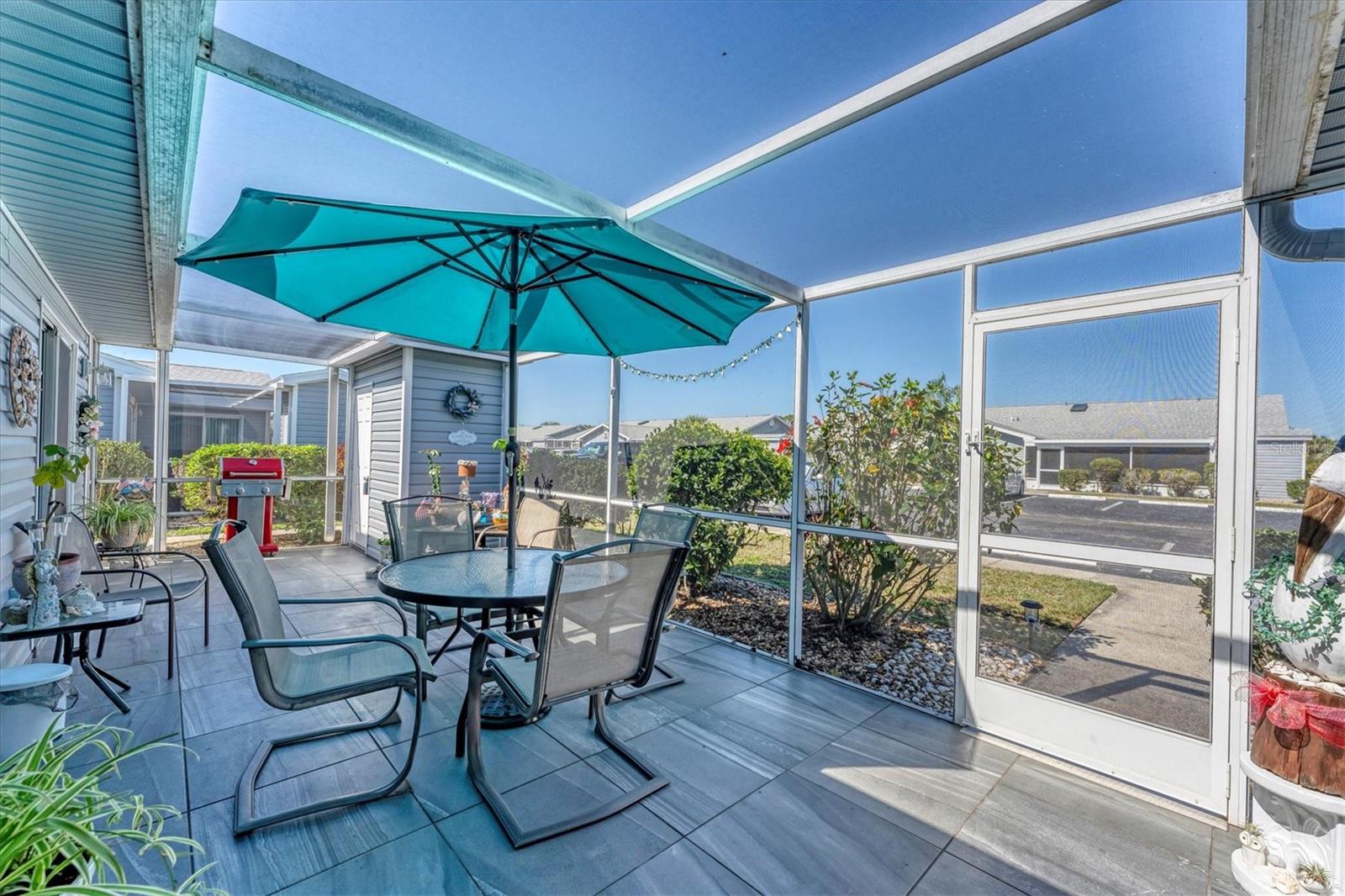 3300 Loveland Boulevard, FL
