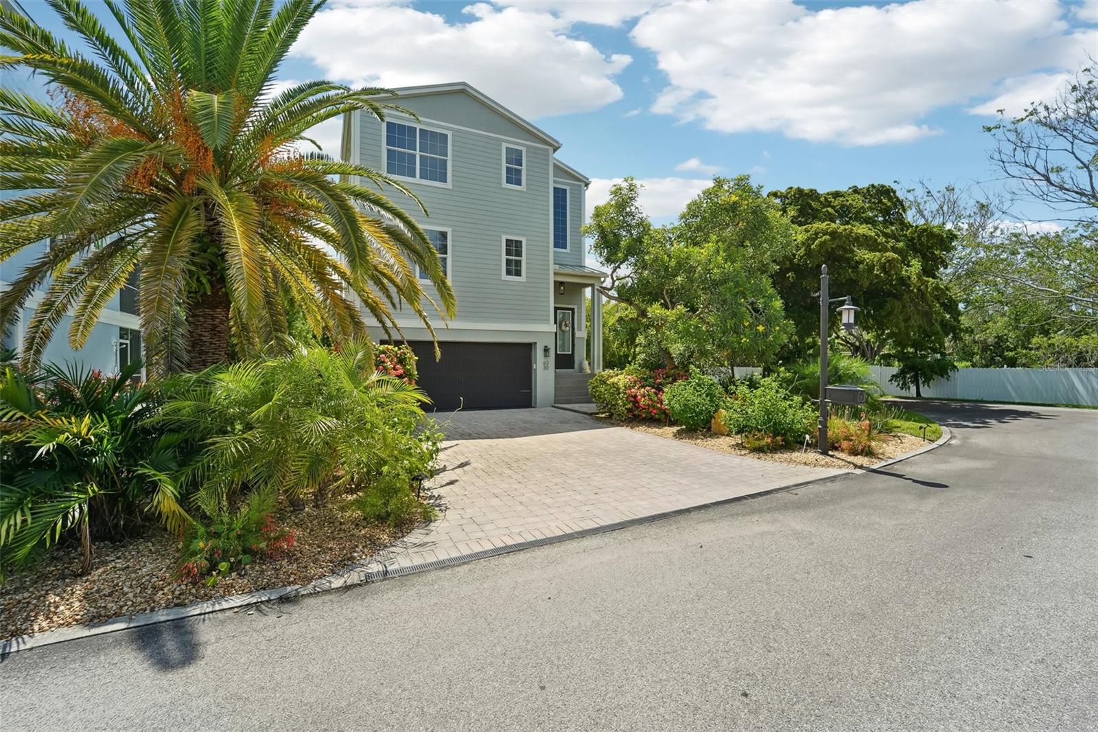 6330 Laguna Drive, FL