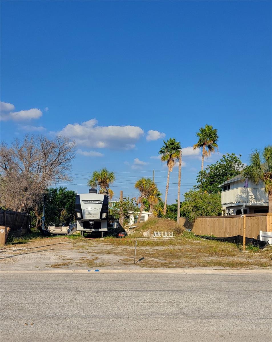 14049 Palm Street, FL