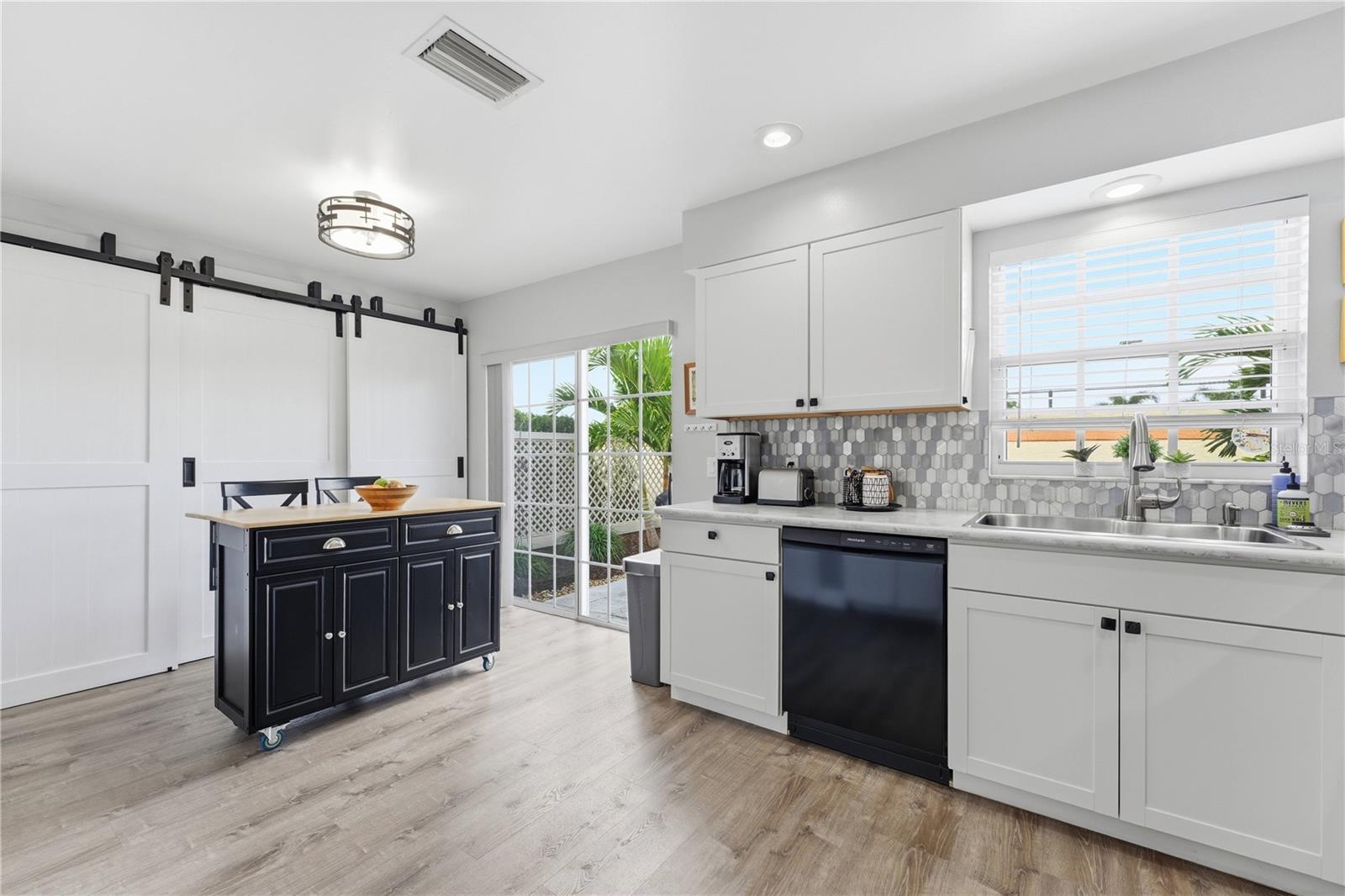 3625 57th Avenue Drive, FL