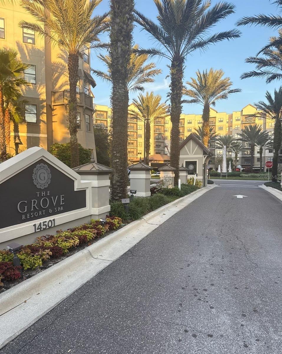 14501 Grove Resort Avenue, FL