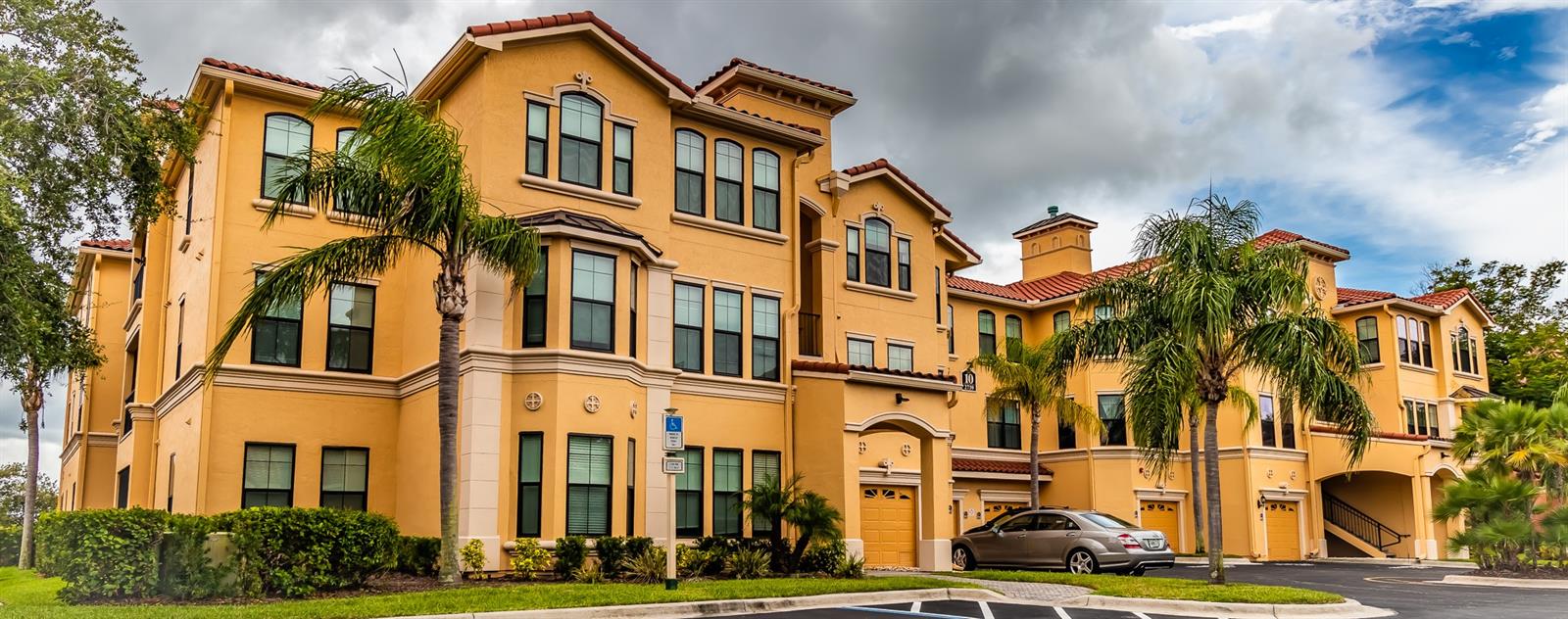 2739 Via Capri, FL