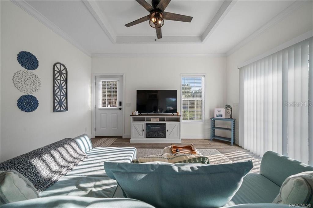 7962 Riverbend Road, FL