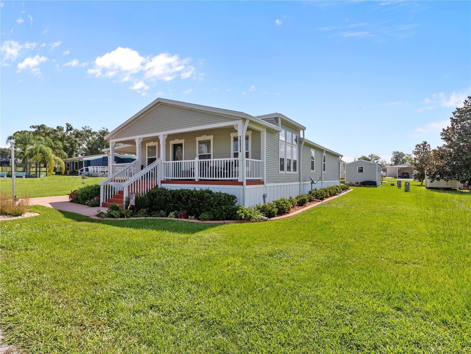 10054 Collingwood Avenue, FL