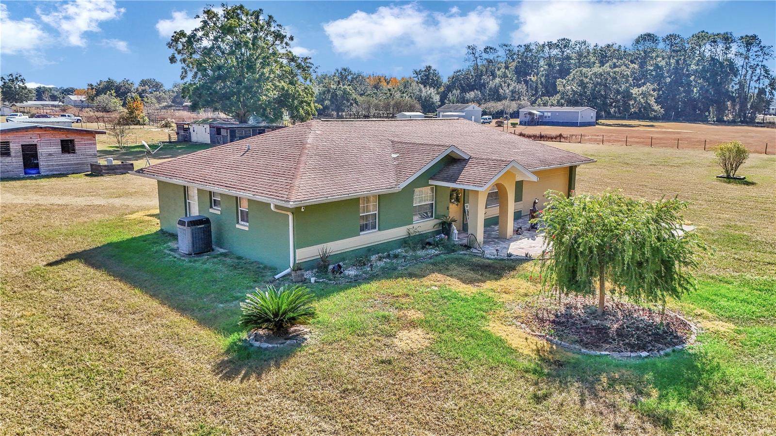 16391 Magnolia Avenue, FL