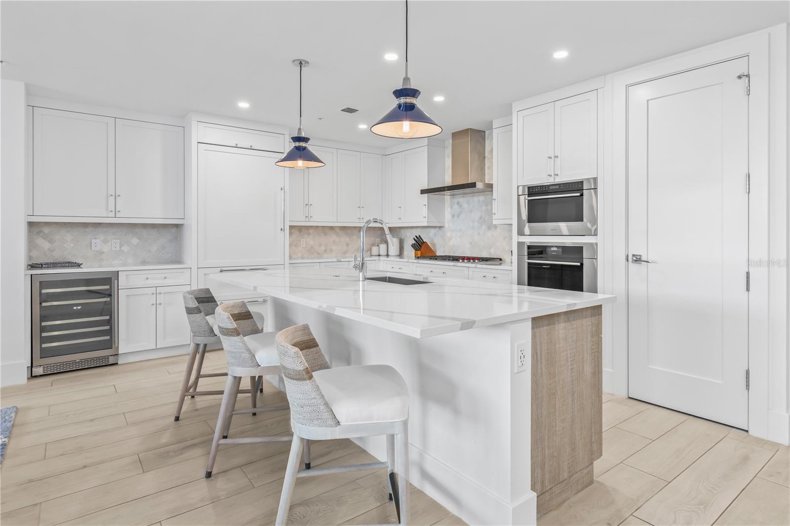 1035 Seaside Drive, FL