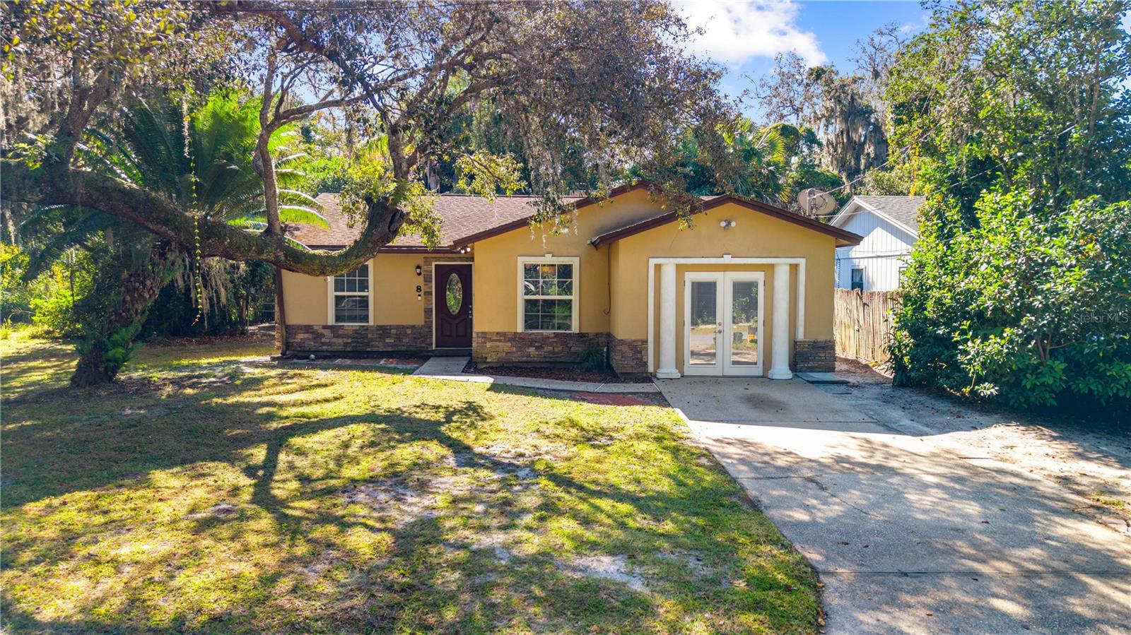 8 Wood Street, FL
