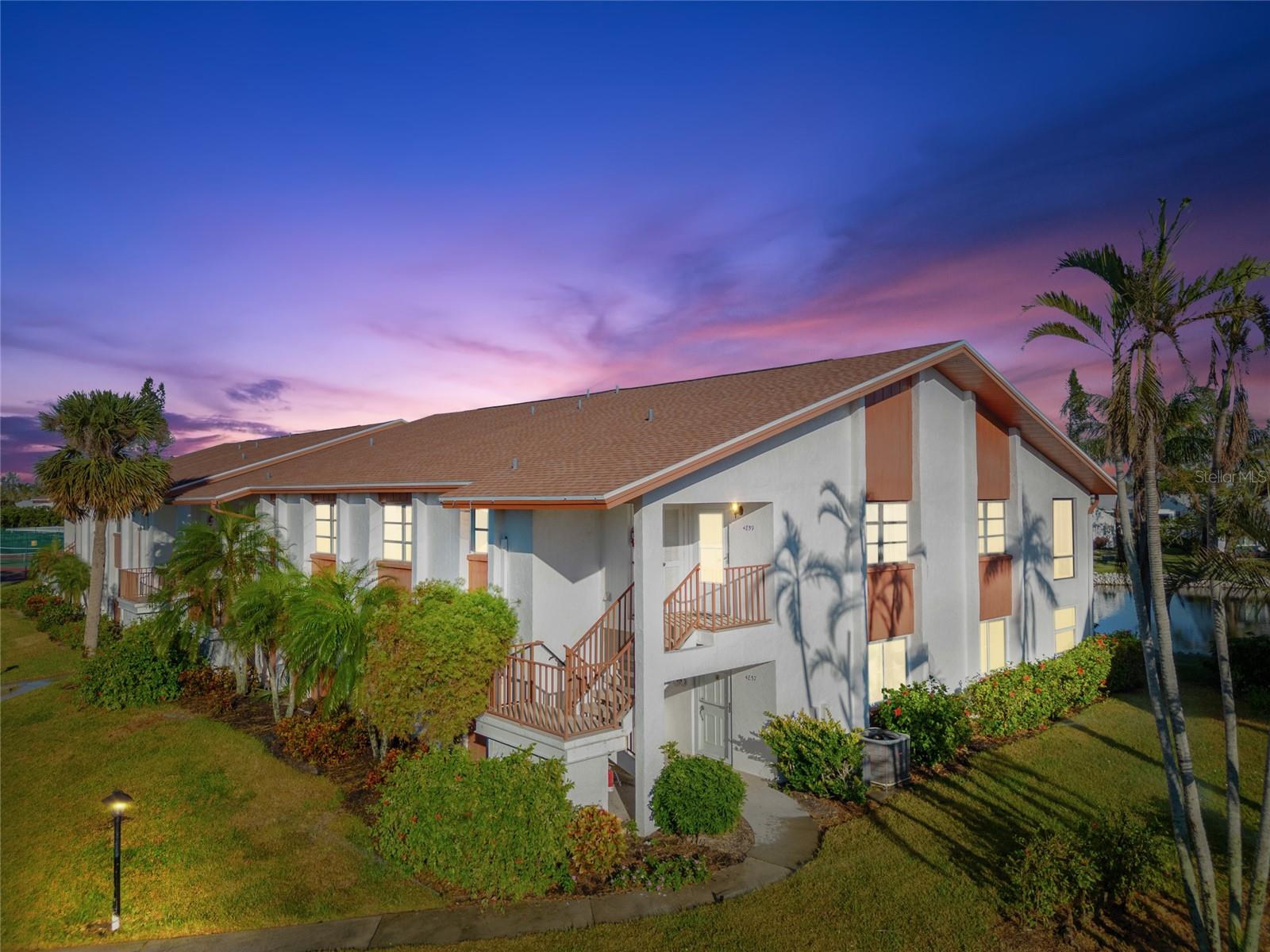 4859 Independence Drive, FL