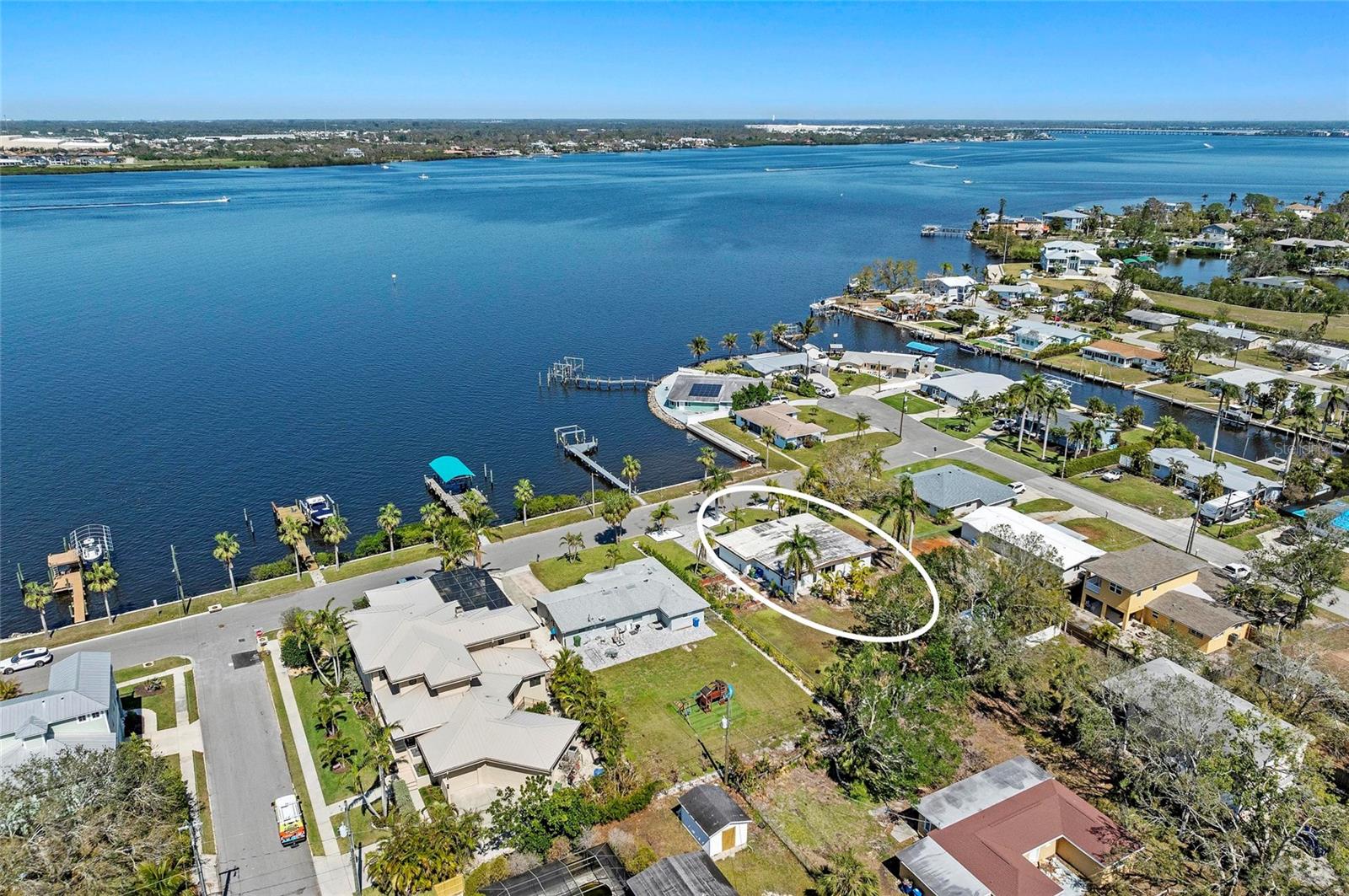 2014 Riverside Drive, FL