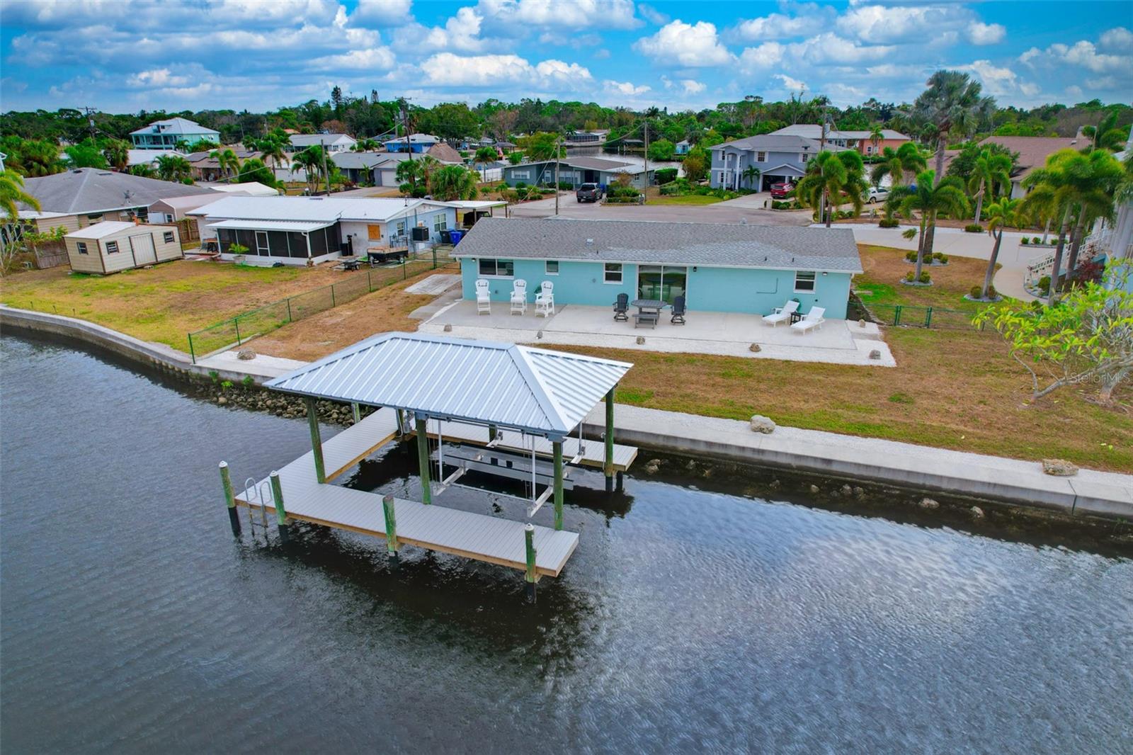 827 Blue Heron Blvd, FL