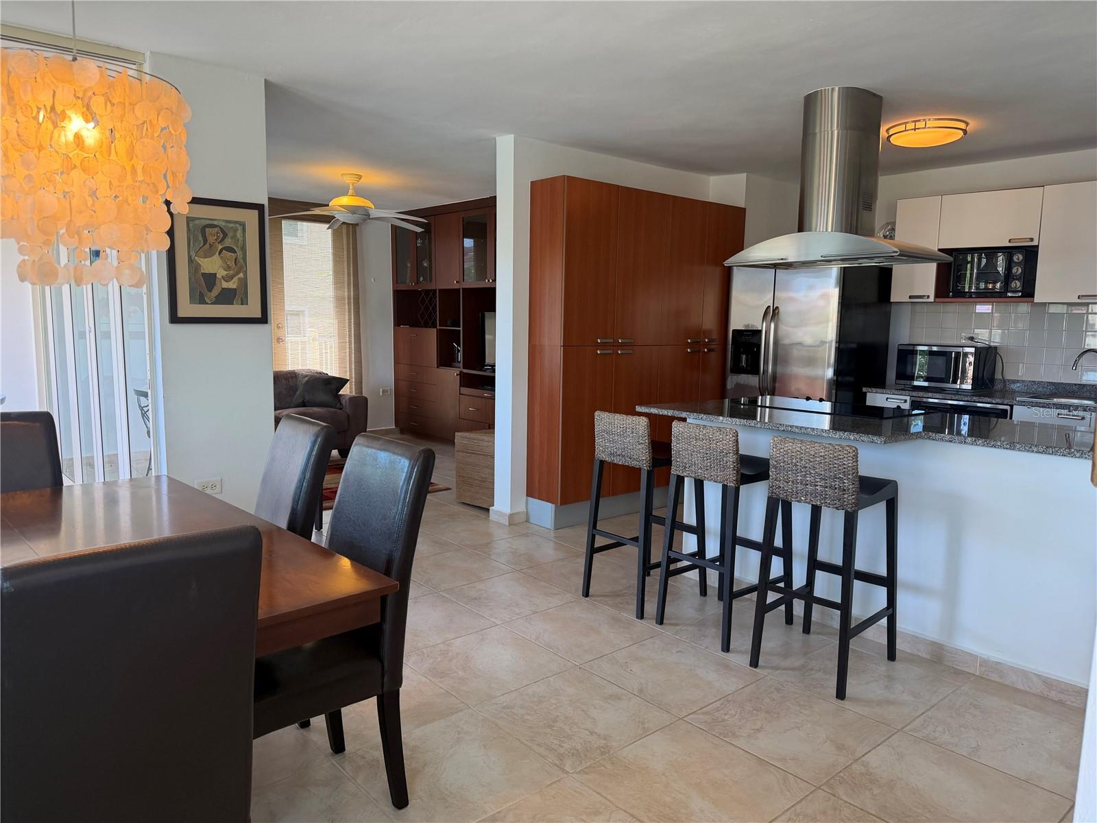 Apt B-205 Cond. Harbour Points, PR
