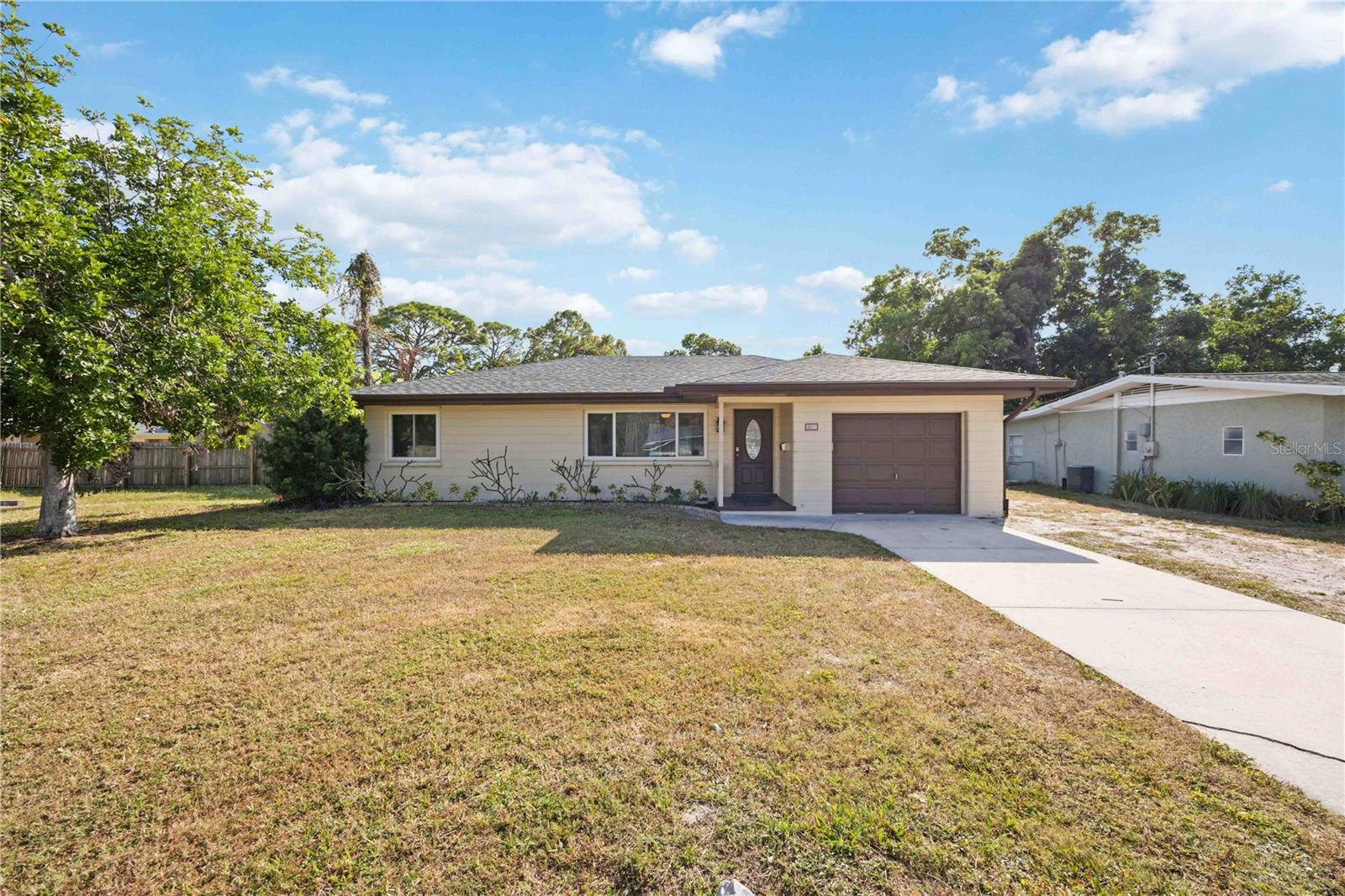 2811 17th Avenue, FL