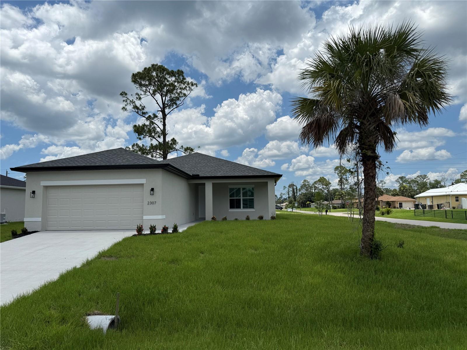 2307 Zuyder Terrace, FL
