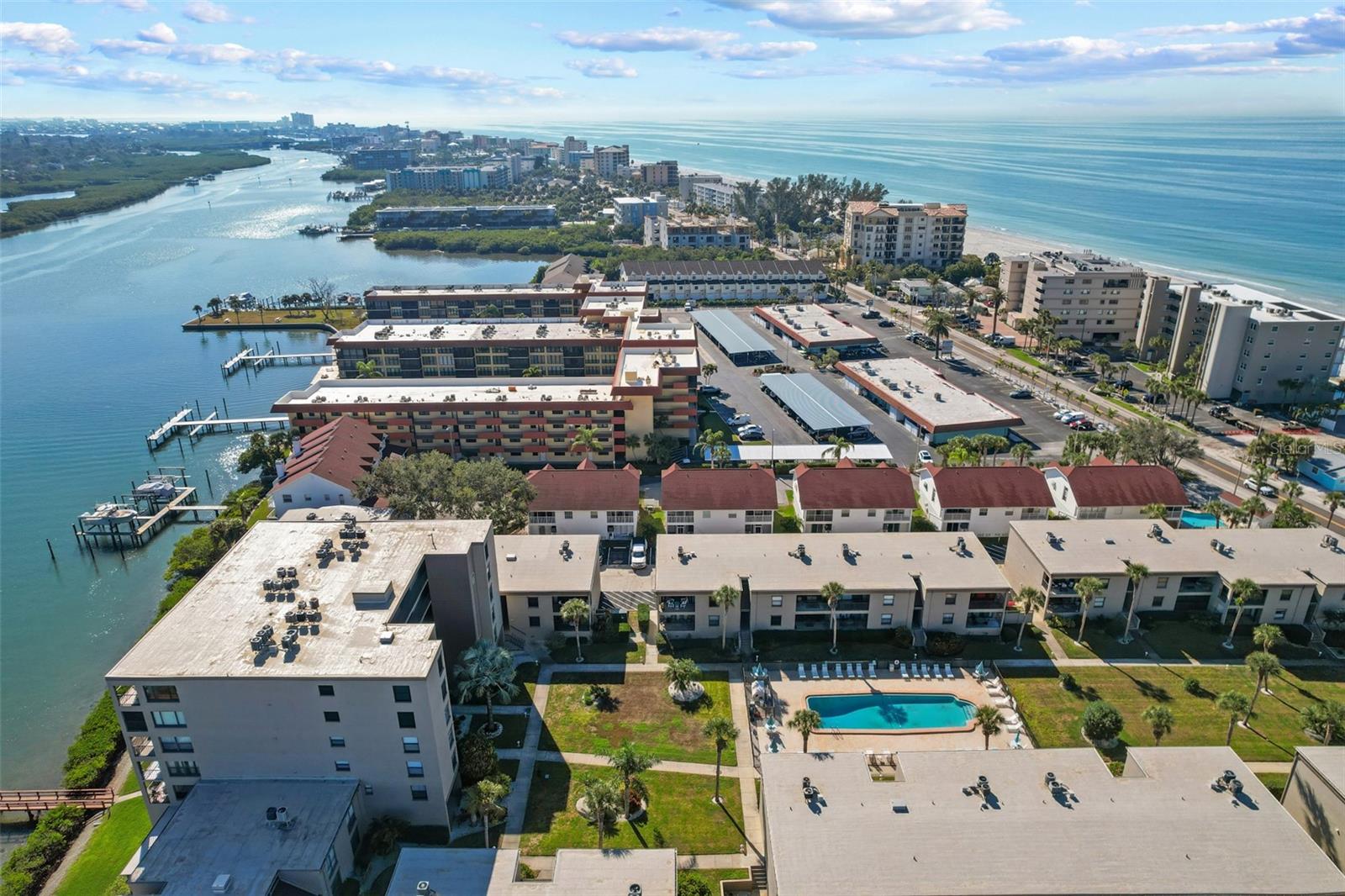 19725 Gulf Blvd #13, FL