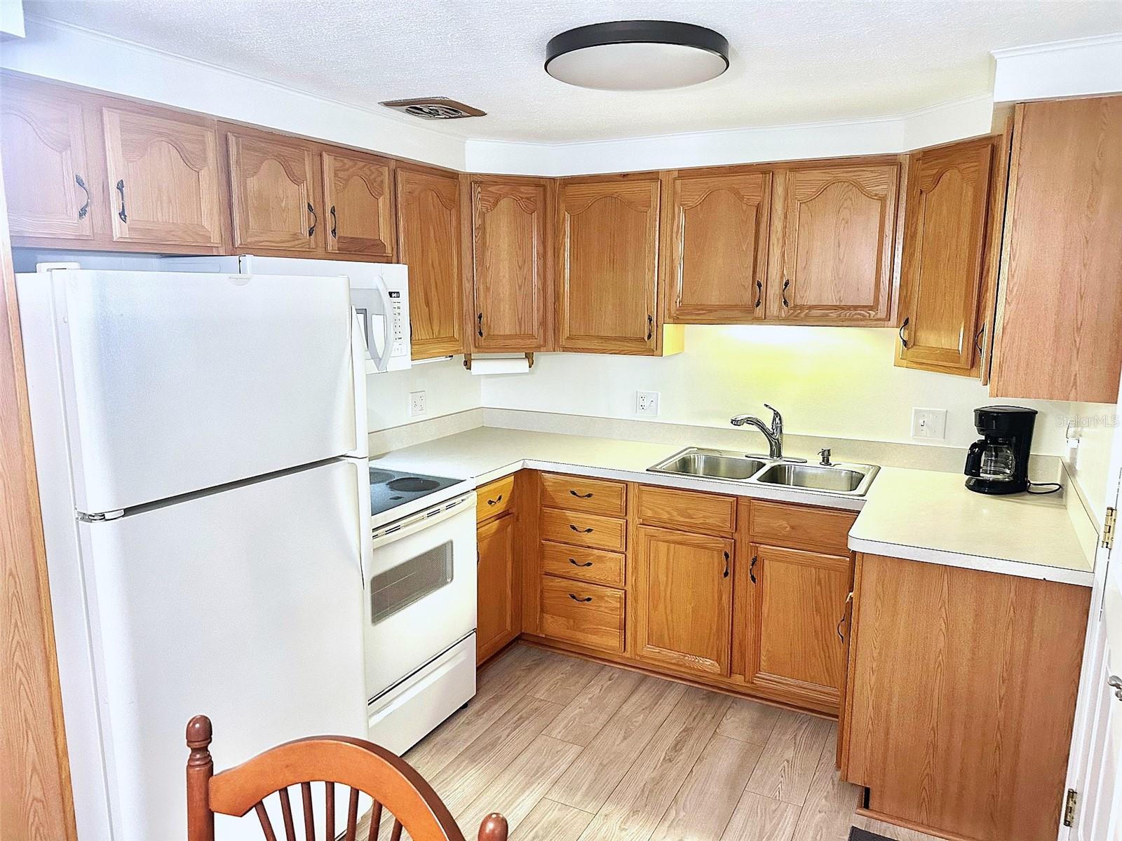 2000 Bay Drive, FL