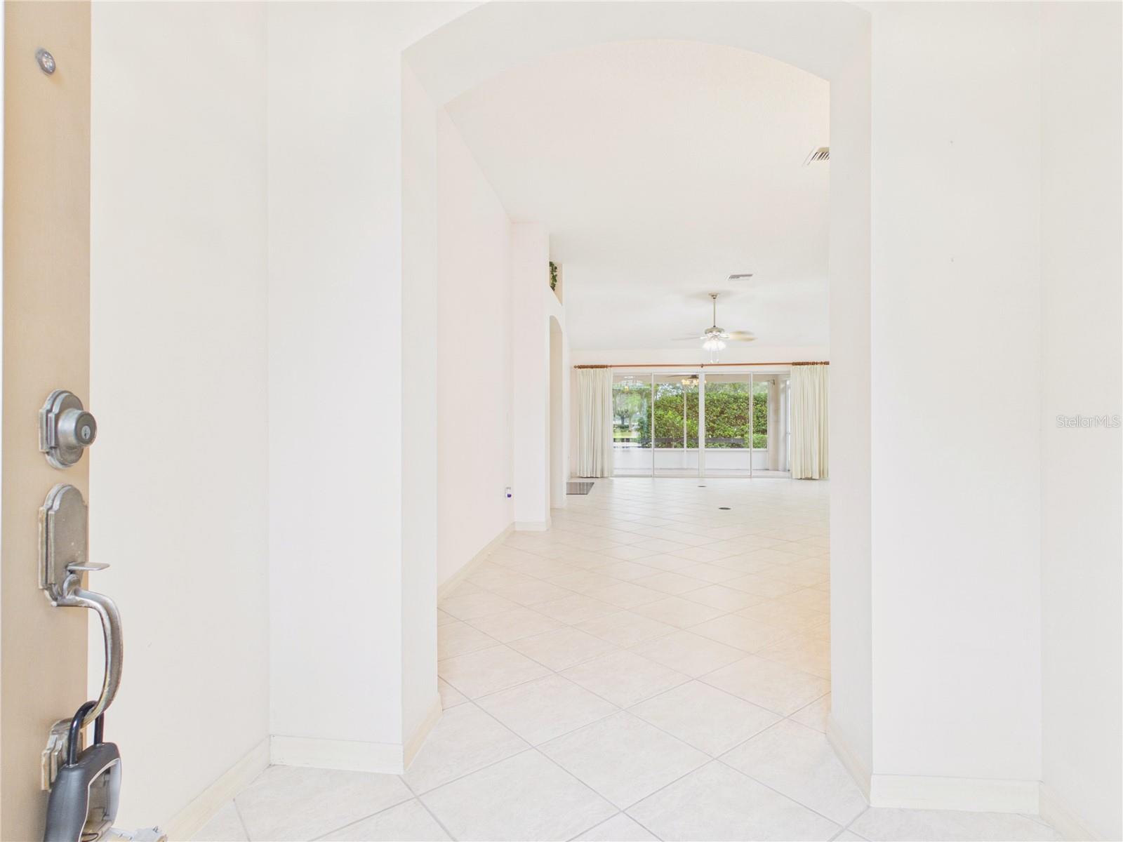 817 Oak Forest Drive, FL