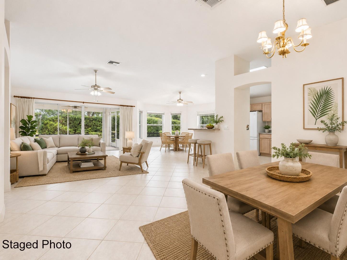 817 Oak Forest Drive, FL
