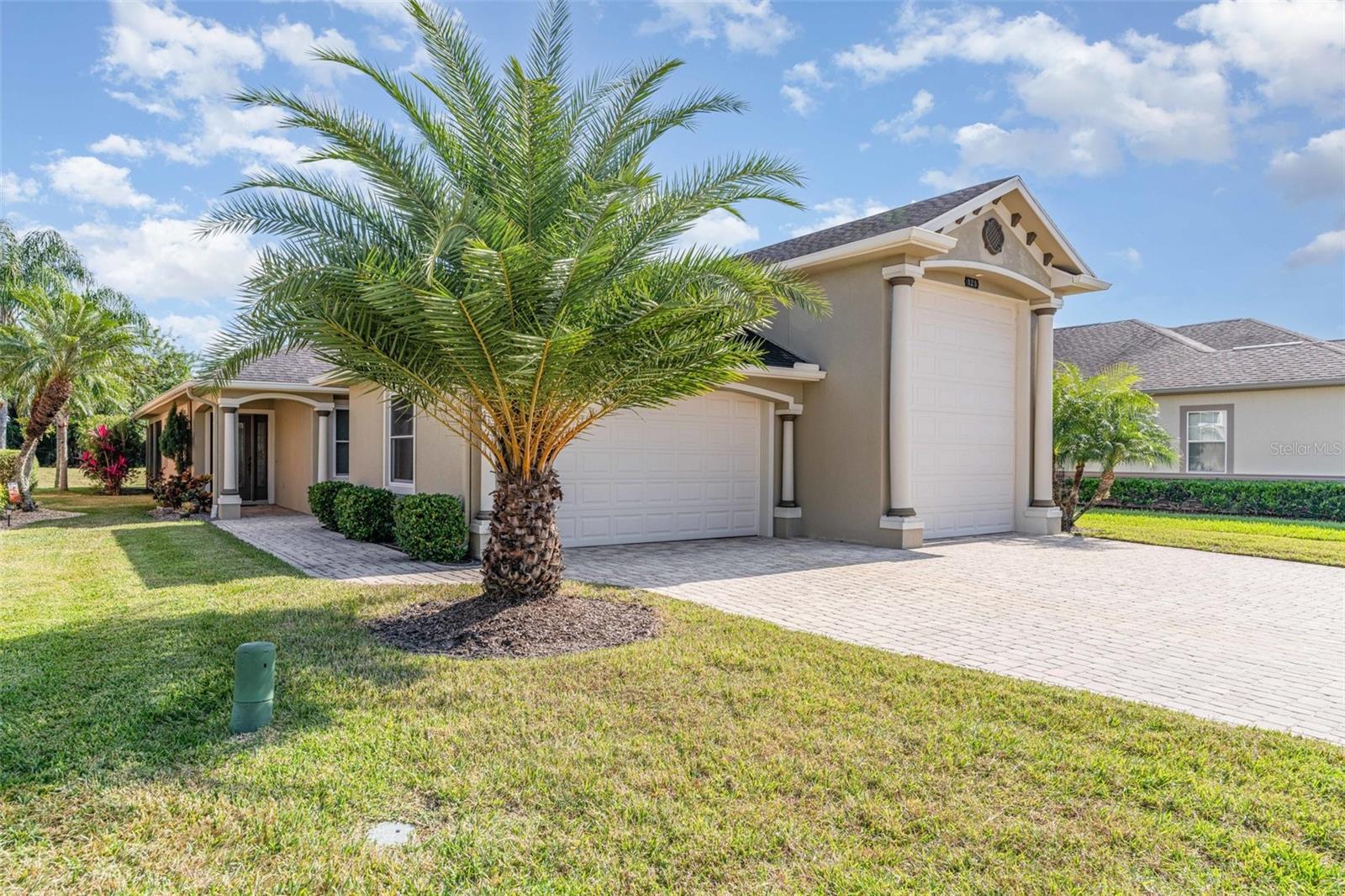 125 Harmony Ln, FL