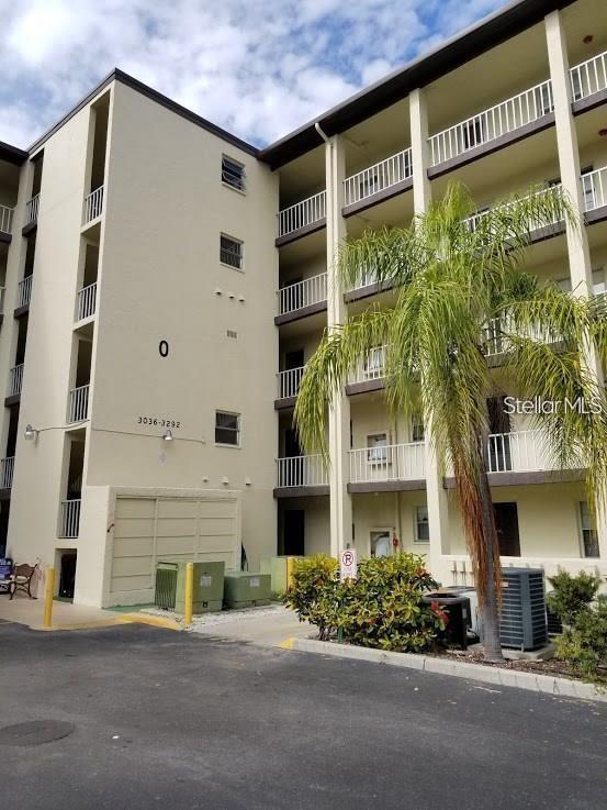 3288 Lake Bayshore Drive, FL