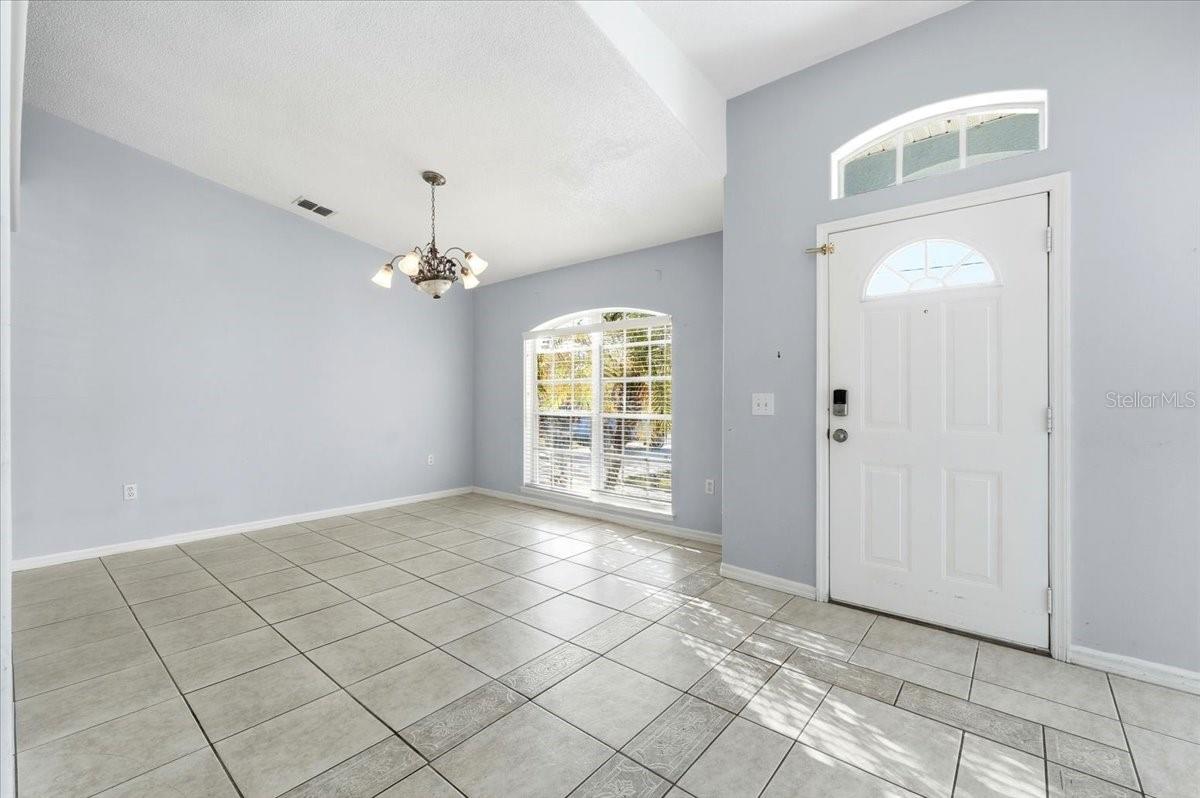 1158 Perpignan Court, FL
