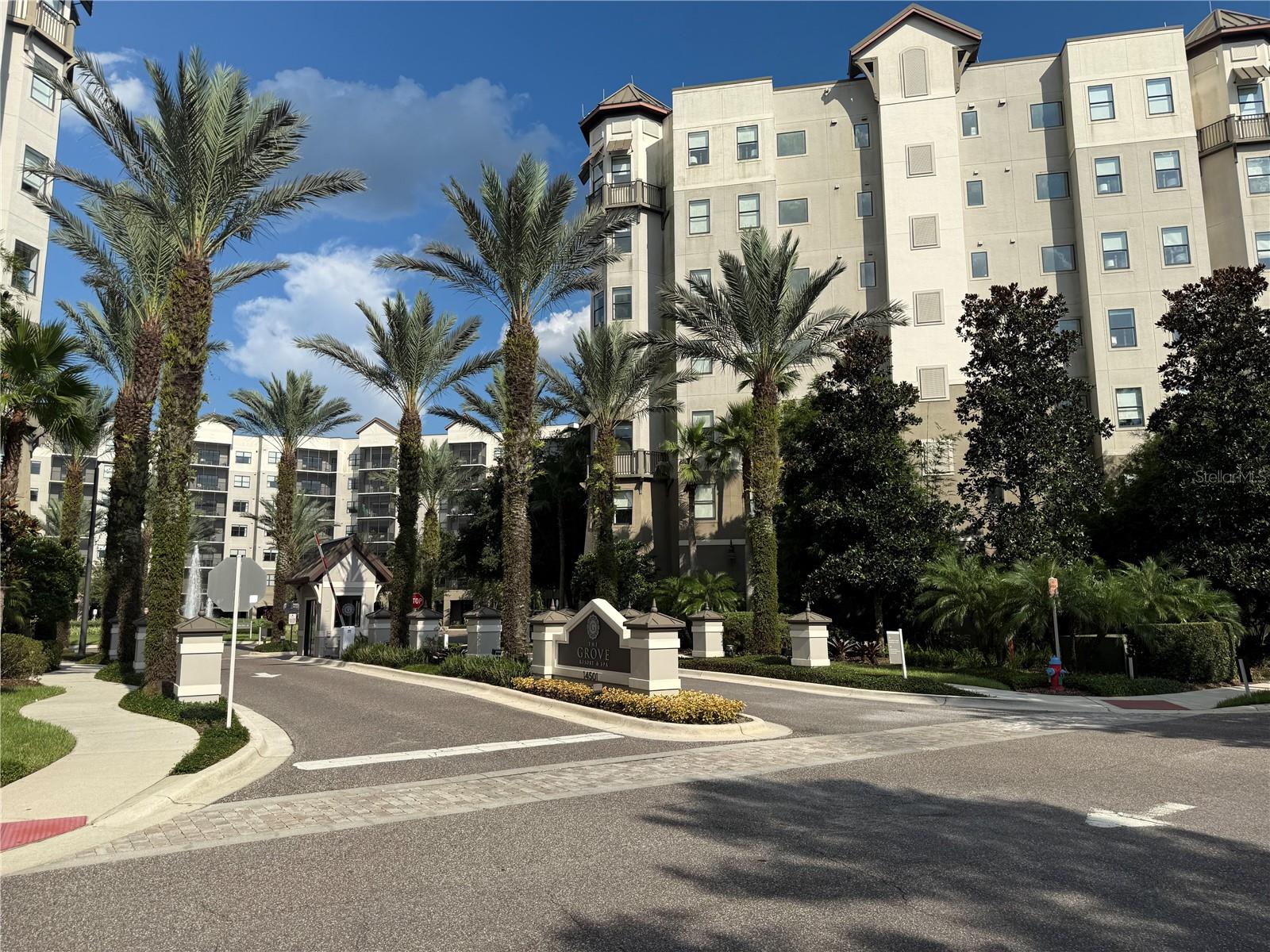 14501 Grove Resort Avenue, FL
