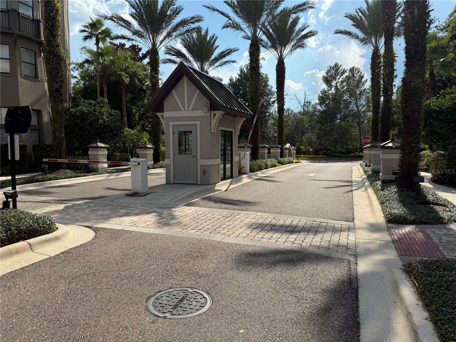 14501 Grove Resort Avenue, FL