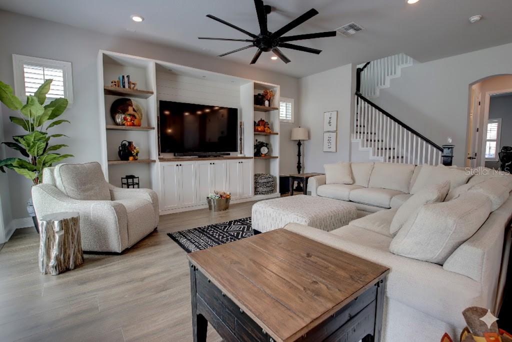 640 Rosewood Way, FL