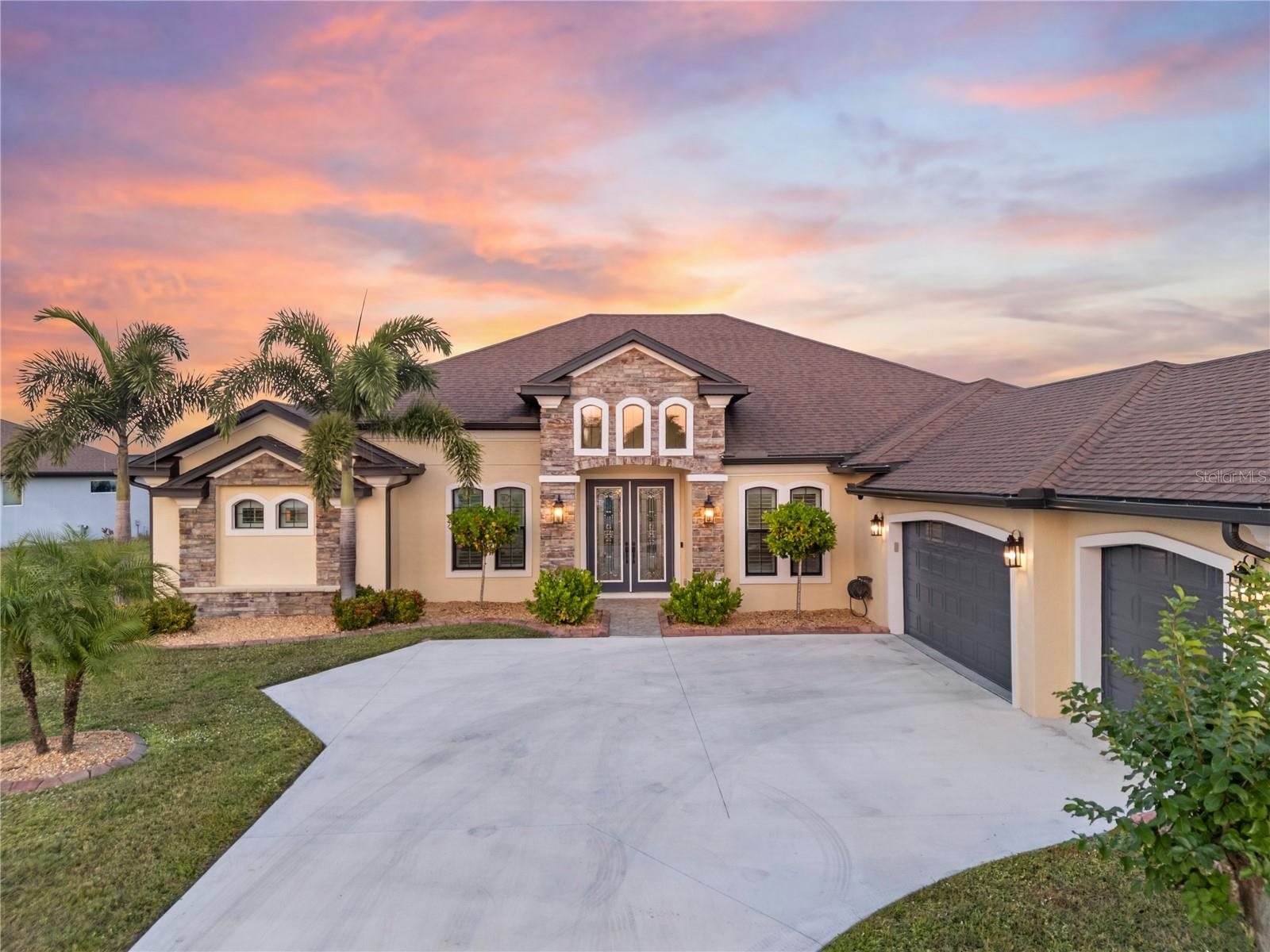 5219 Lake Venice Drive, FL