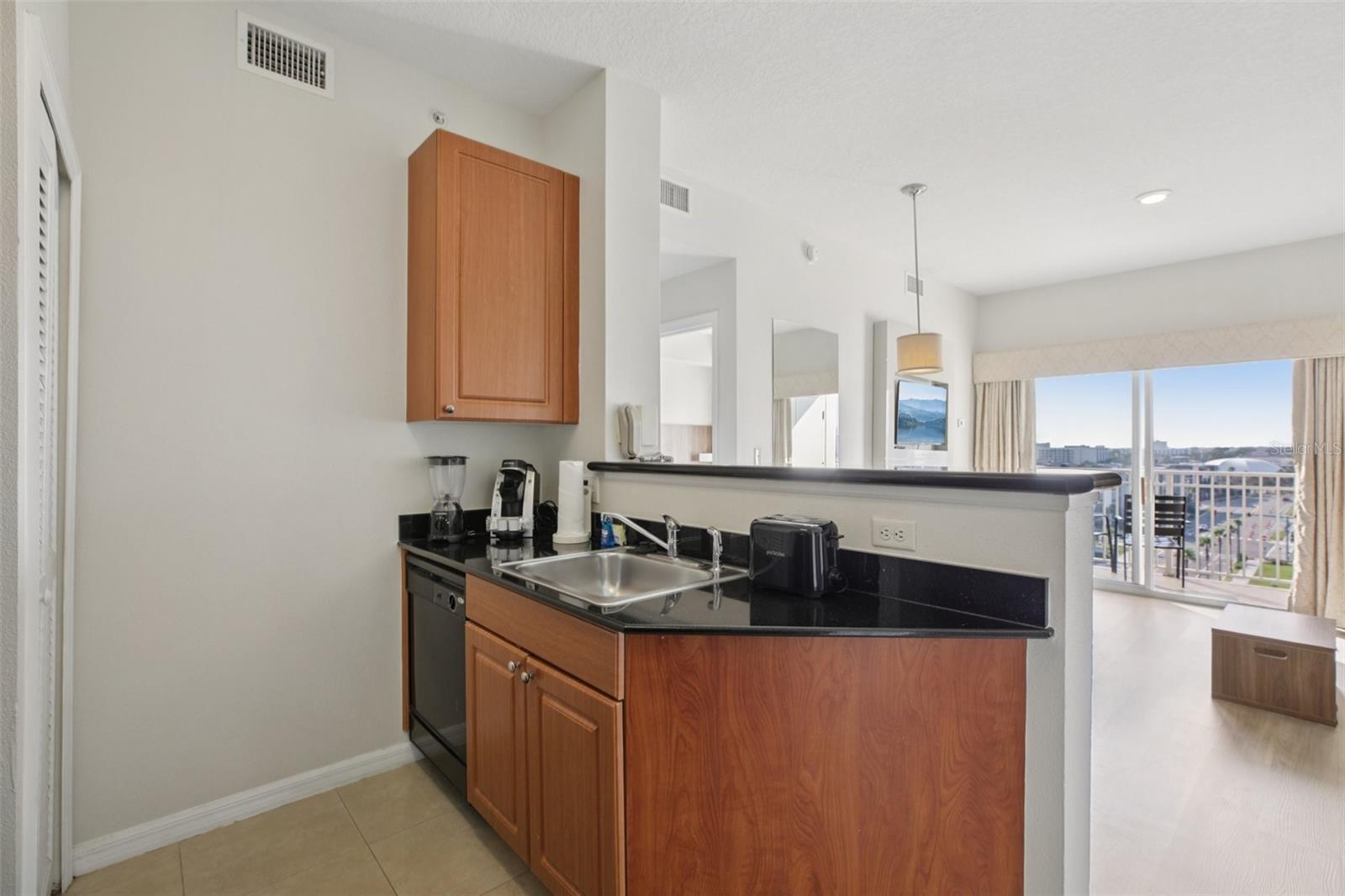7395 Universal Boulevard, FL