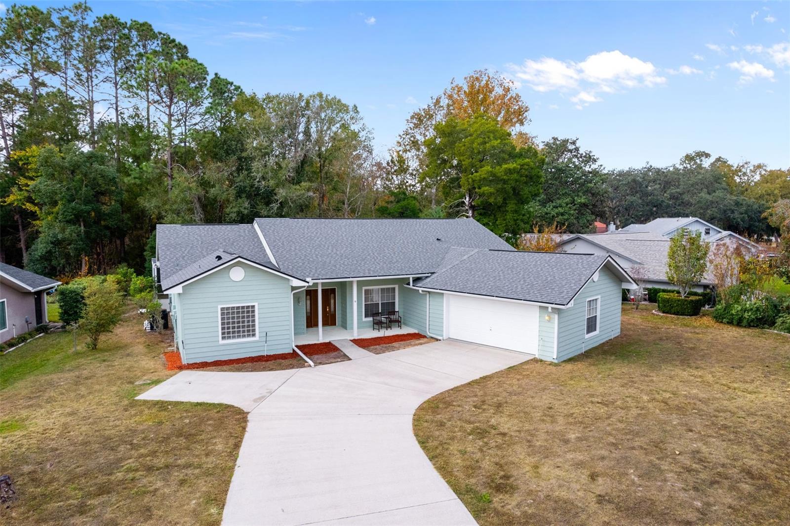 9 Foxgreen Ct, FL