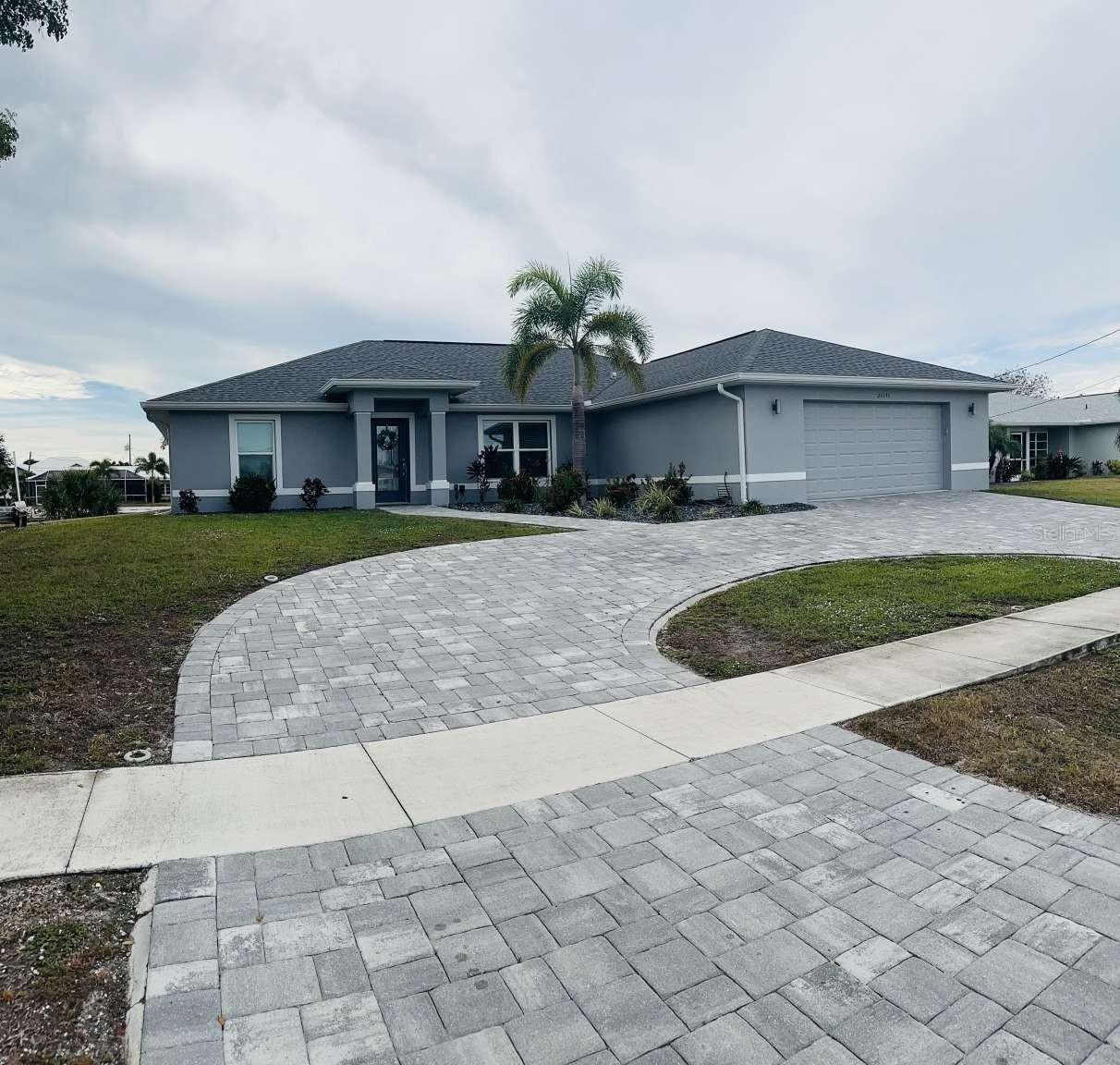 21341 Edgewater Drive, FL