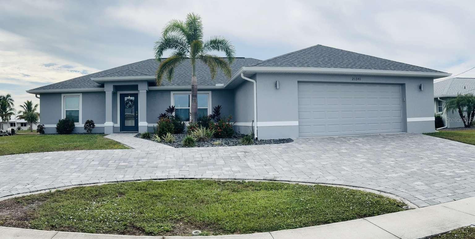 21341 Edgewater Drive, FL