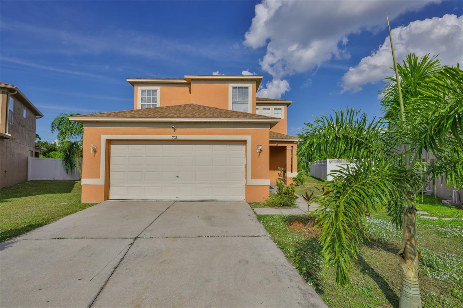 702 Cristelle Jean Dr, FL