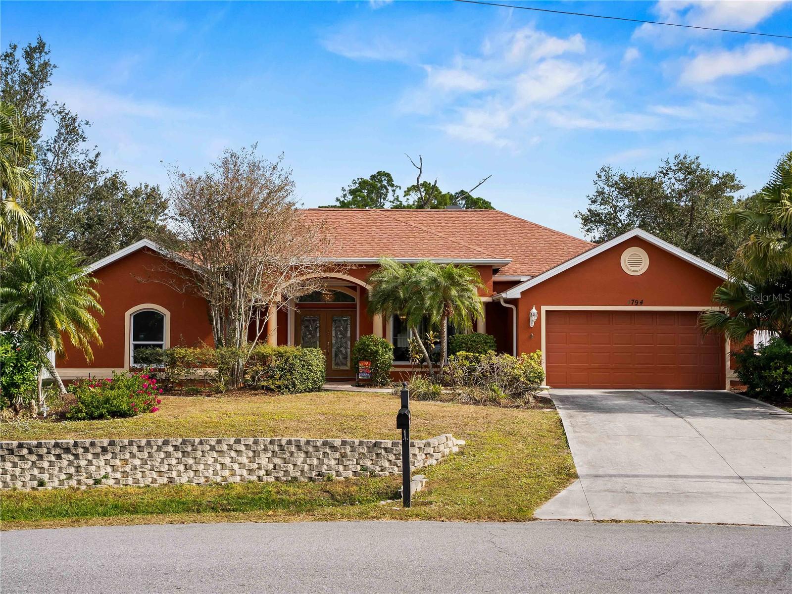 1794 Oketo St, FL