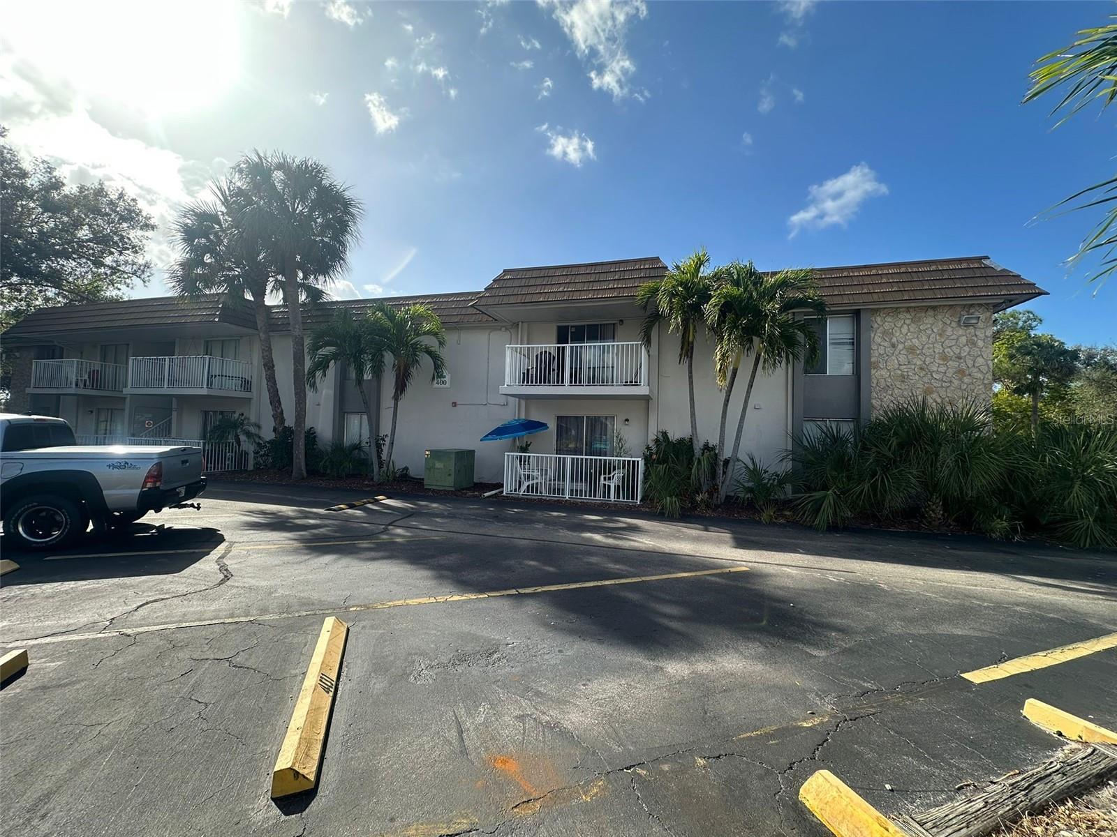 1830 Maravilla Avenue, FL
