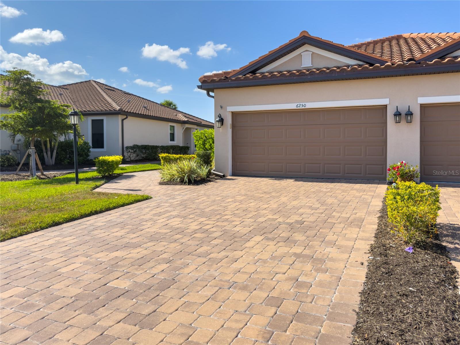 6250 Plateau Court, FL