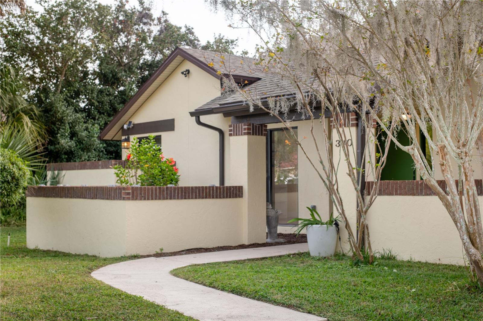 340 Wellington Drive, FL