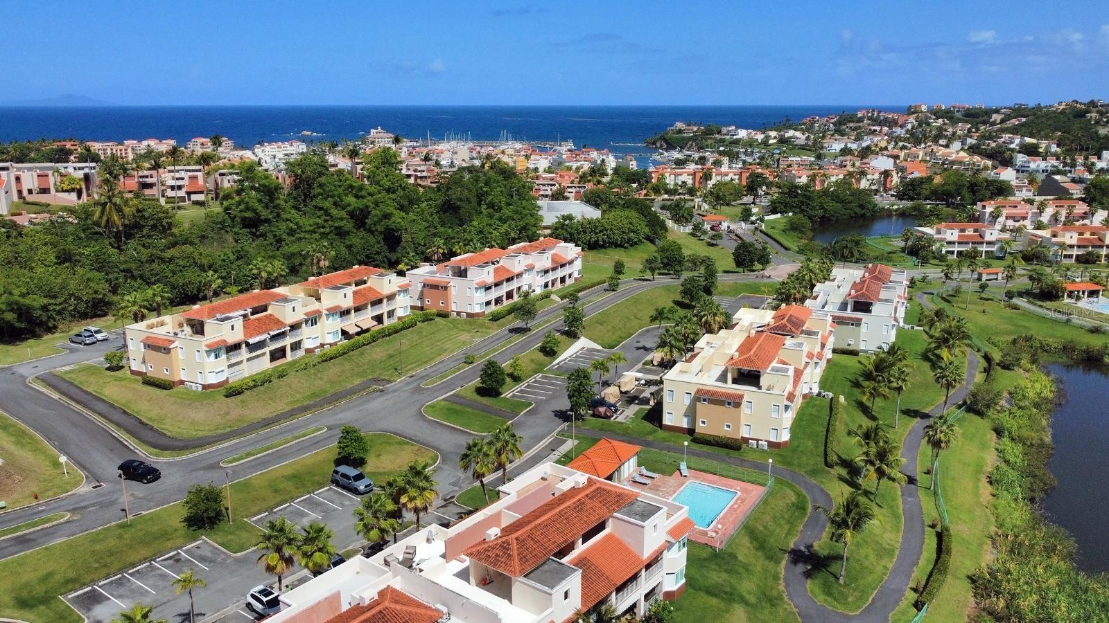 Palmas Drive Cond. Harbour Lakes, PR